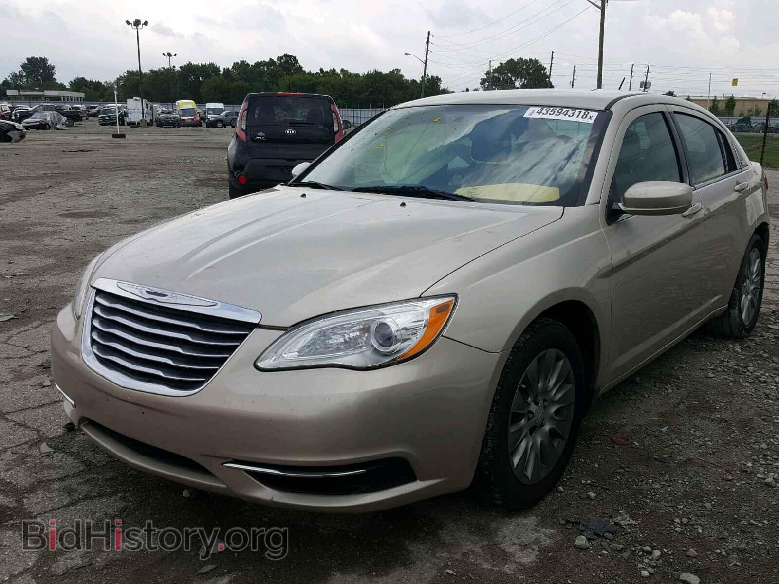 2014 CHRYSLER 200 - VIN: 1C3CCBAB4EN214049 - Фото 2