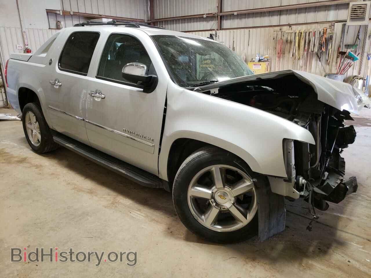 2013 CHEVROLET AVALANCHE - VIN: 3GNMCGE06DG203770 - Фото 4