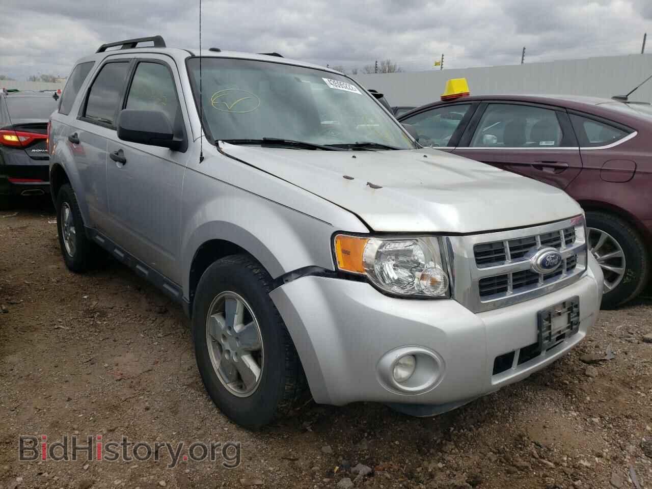 Photo 1FMCU0DG8AKB01958 - FORD ESCAPE 2010