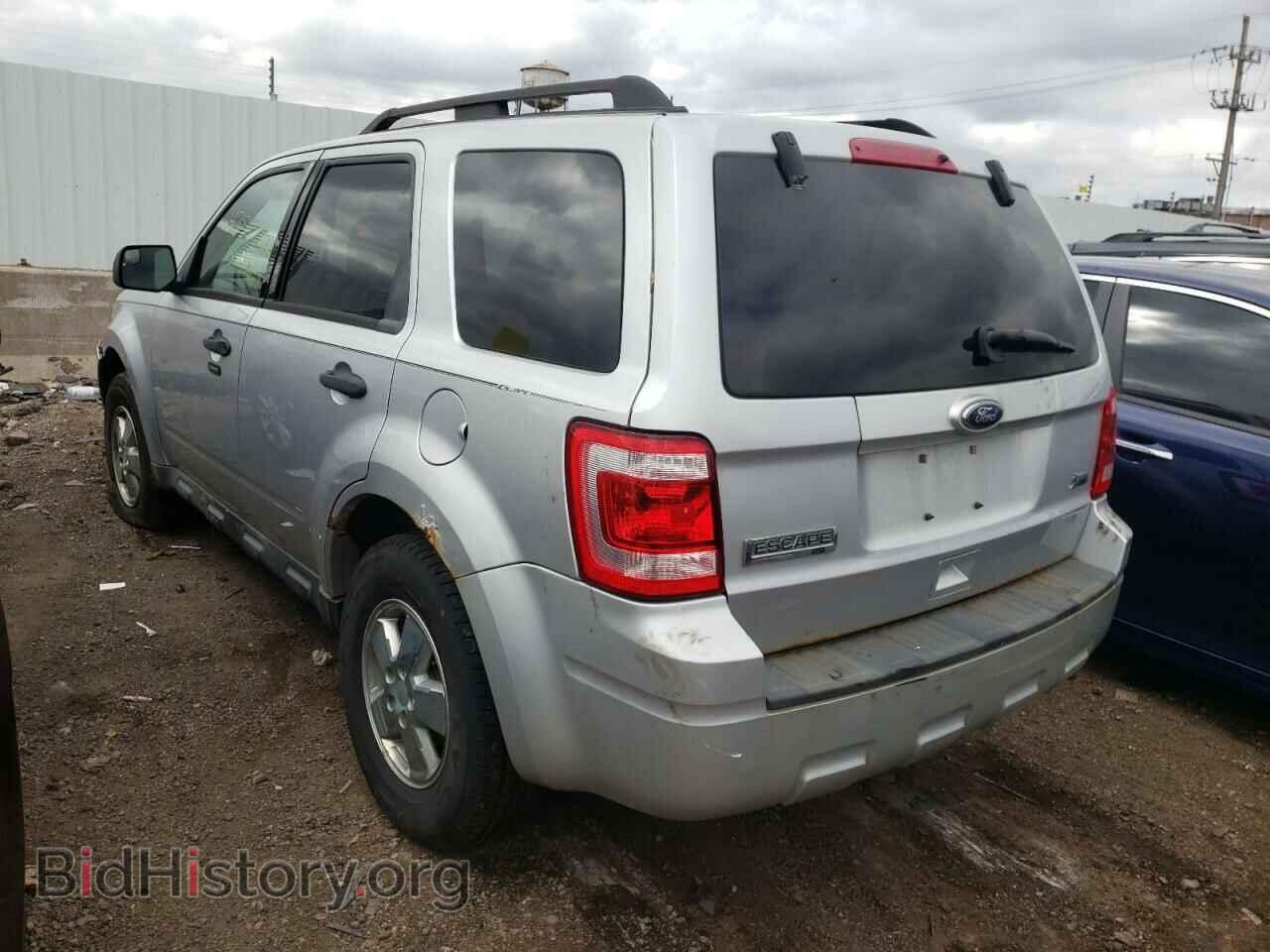 2010 FORD ESCAPE - VIN: 1FMCU0DG8AKB01958 - Фото 3