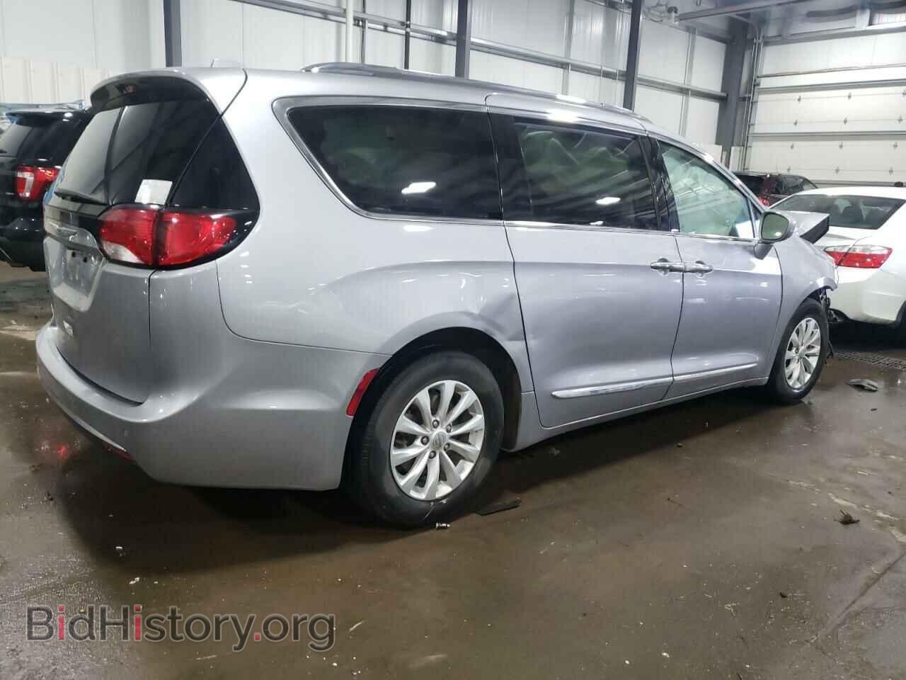 2018 CHRYSLER PACIFICA - VIN: 2C4RC1BG7JR290419 - Фото 3