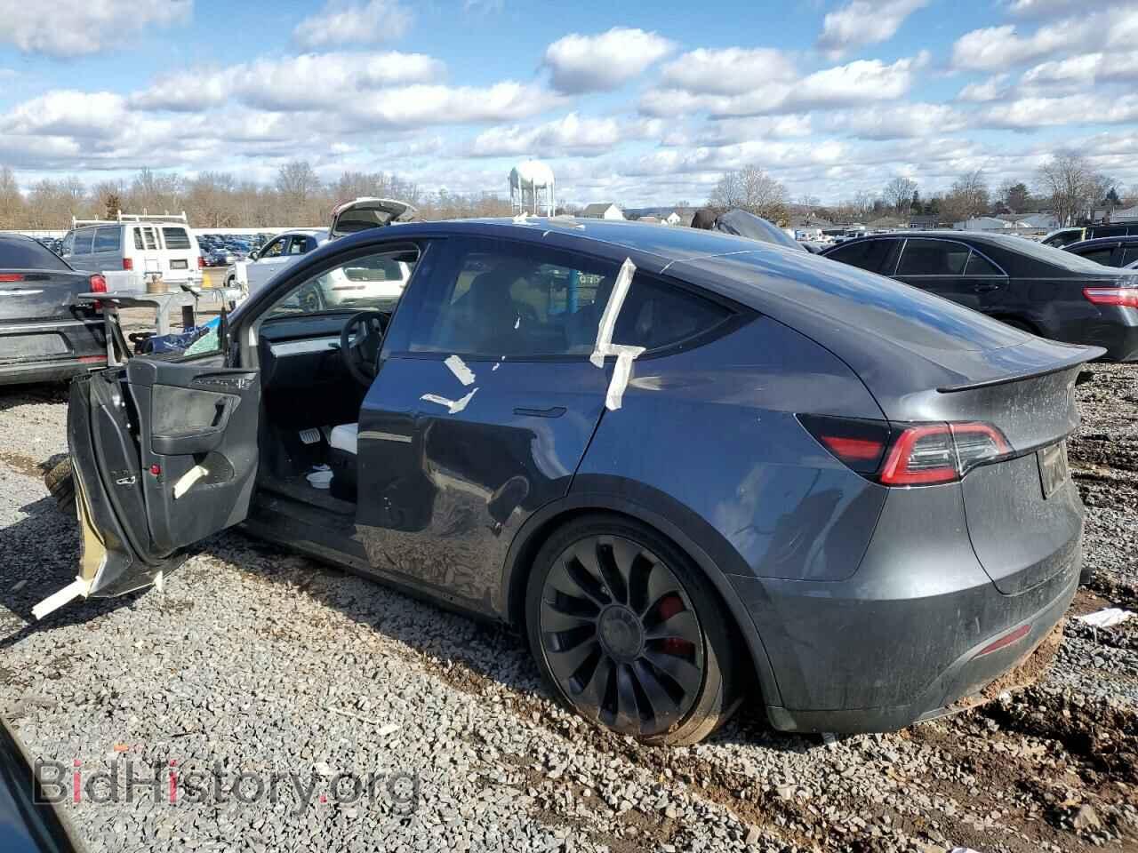 2023 TESLA MODEL Y - VIN: 7SAYGDEF4PF841336 - Фото 2