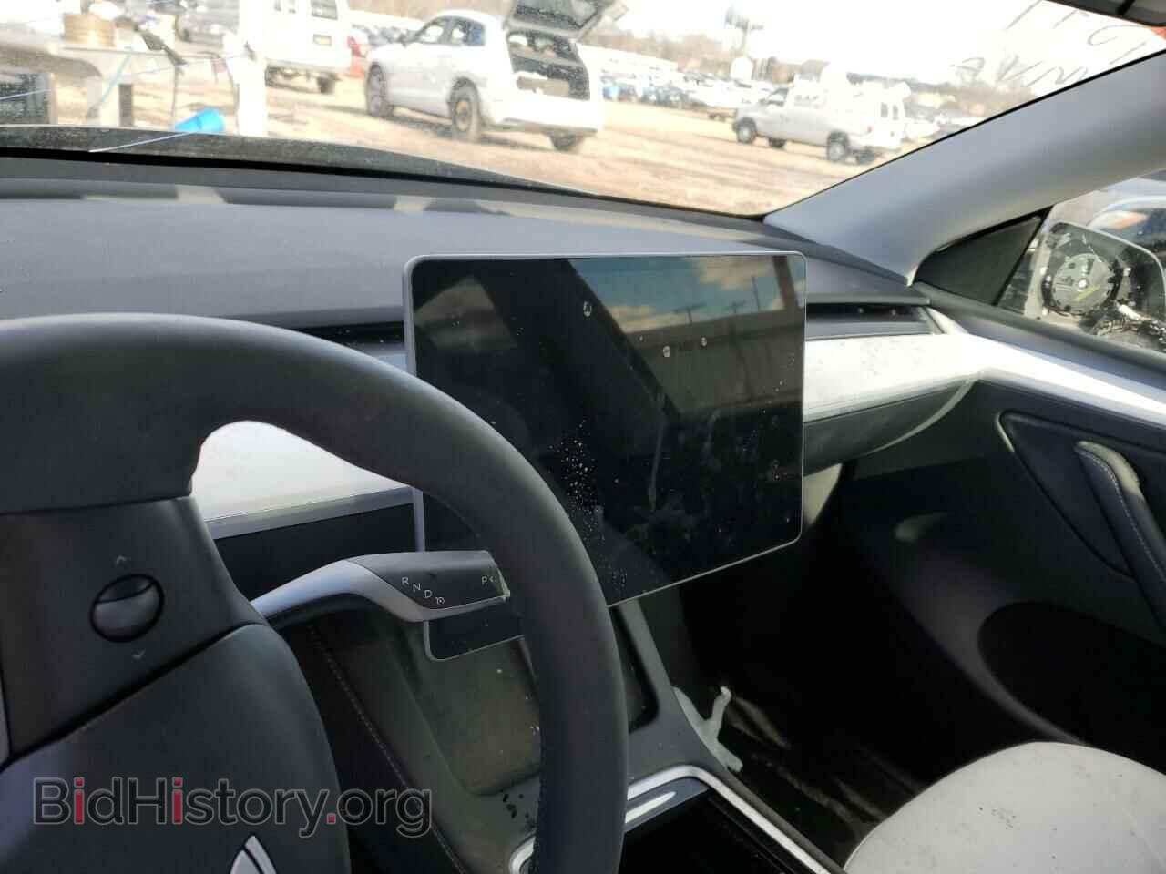 2023 TESLA MODEL Y - VIN: 7SAYGDEF4PF841336 - Фото 9