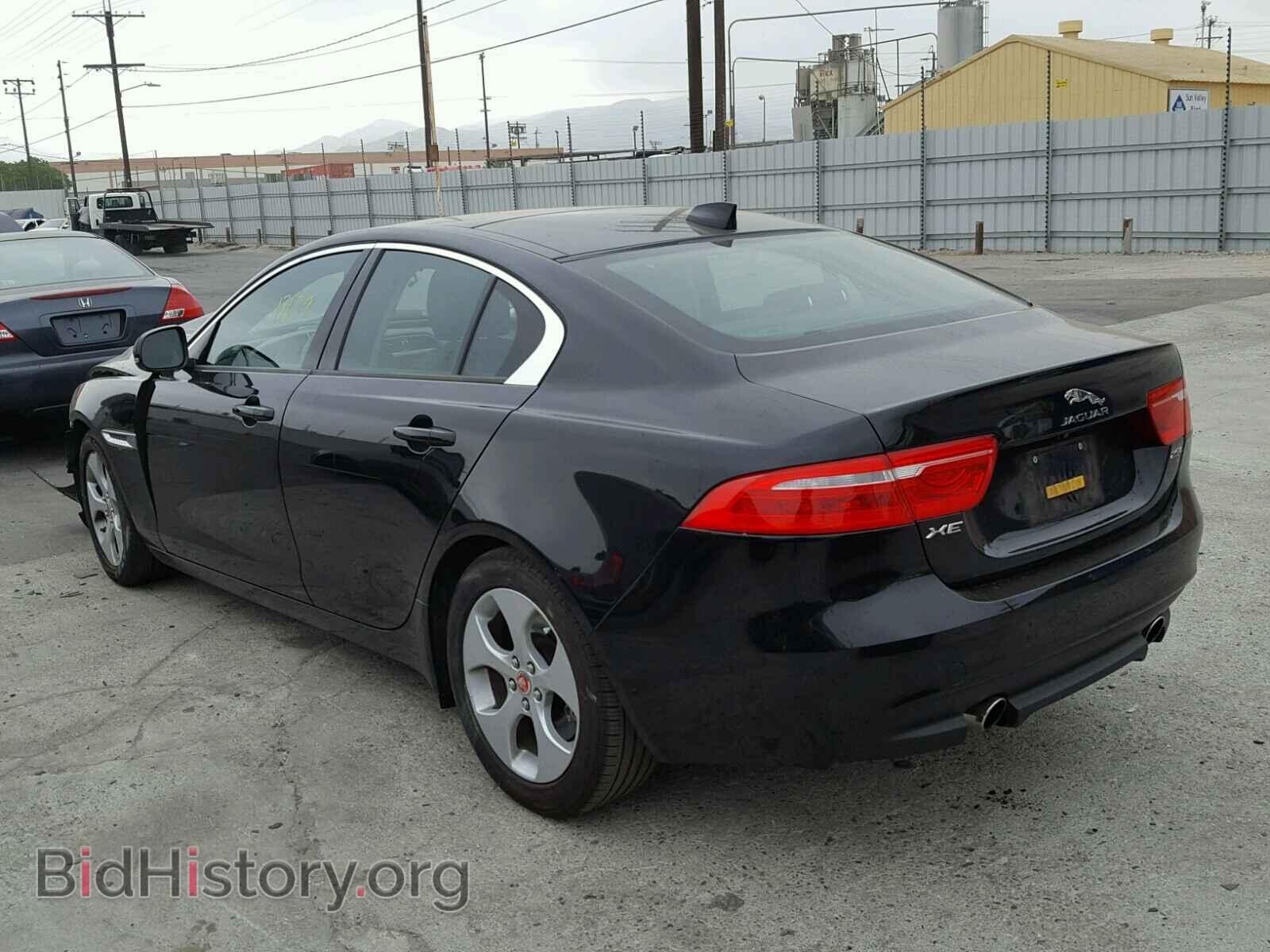 2017 JAGUAR XE - VIN: SAJAR4BGXHA974345 - Фото 3