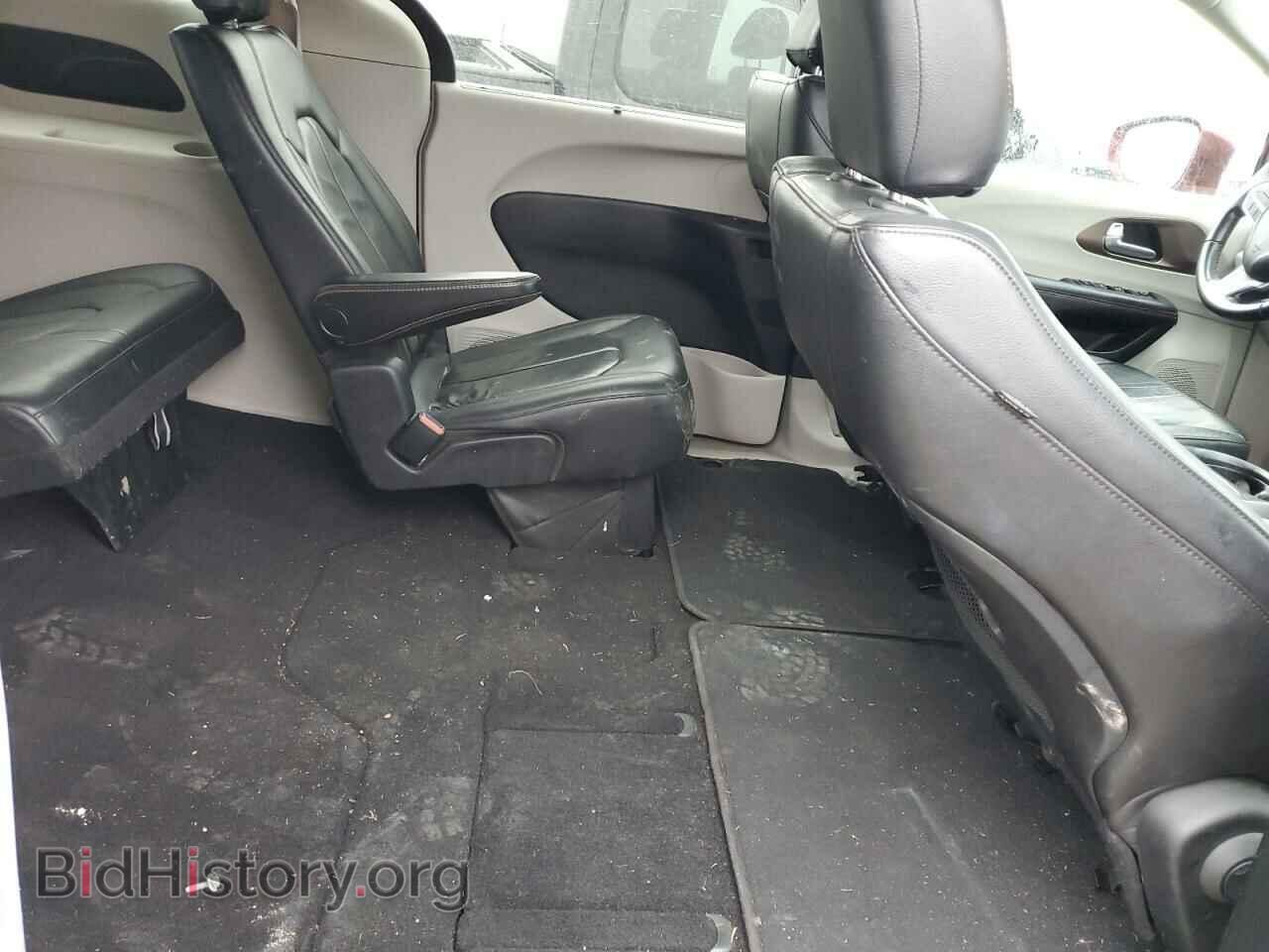 2018 CHRYSLER PACIFICA - VIN: 2C4RC1BG3JR210629 - Photo 10