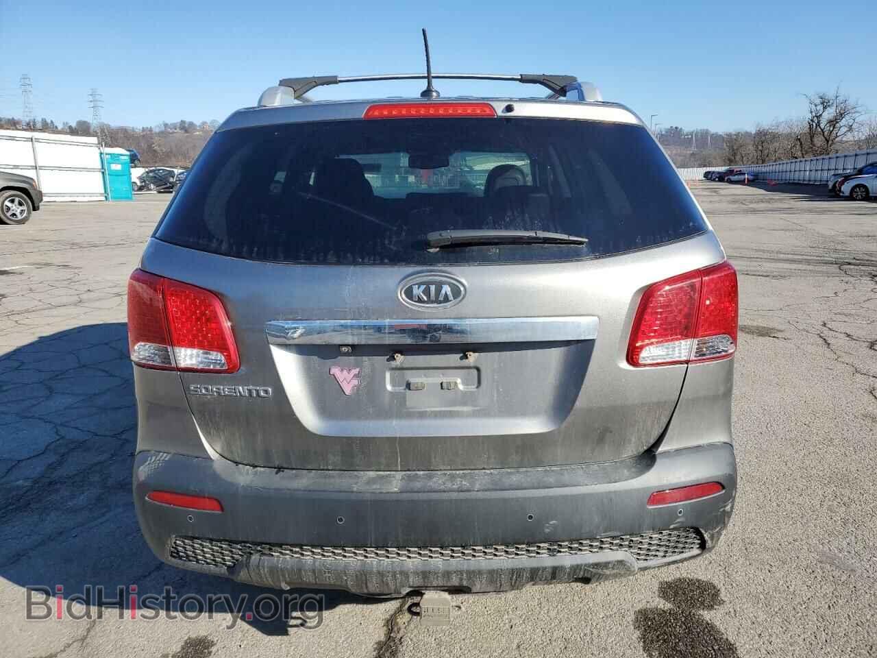 2011 KIA SORENTO - VIN: 5XYKTCA19BG164904 - Фото 6