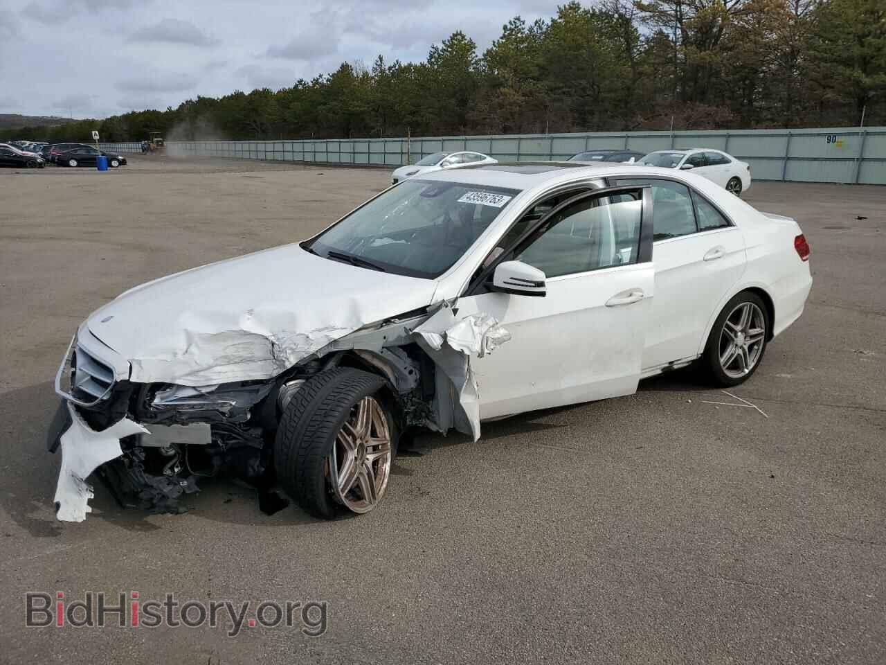 Photo WDDHF8JBXEA792164 - MERCEDES-BENZ E-CLASS 2014