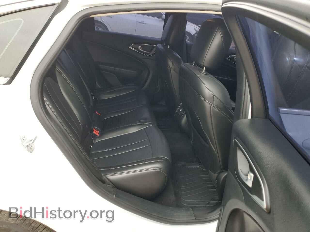 2017 CHRYSLER 200 - VIN: 1C3CCCAG8HN504185 - Фото 10