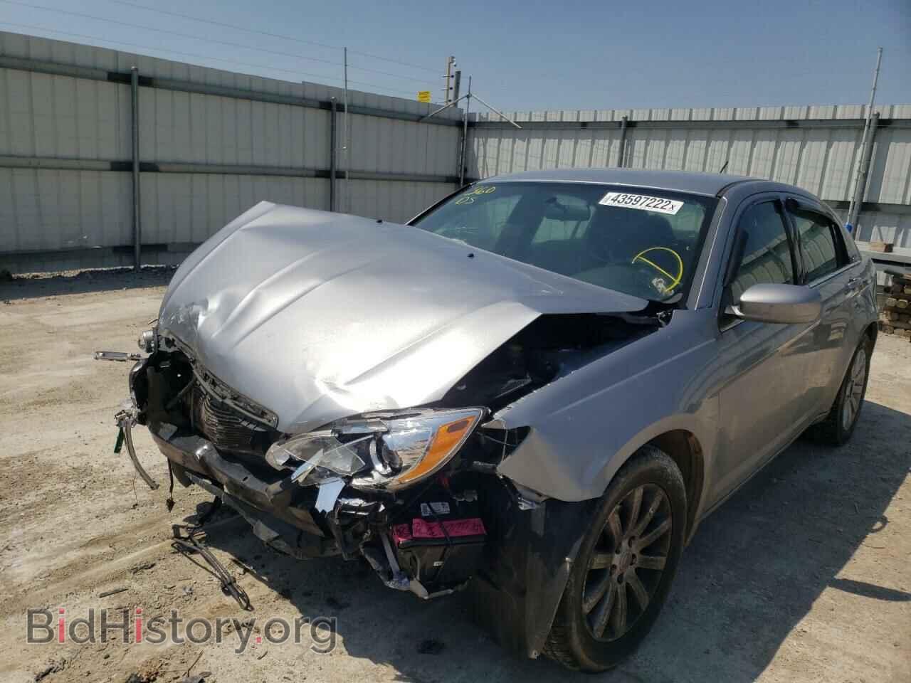 2014 CHRYSLER 200 - VIN: 1C3CCBBG2EN113974 - Фото 2