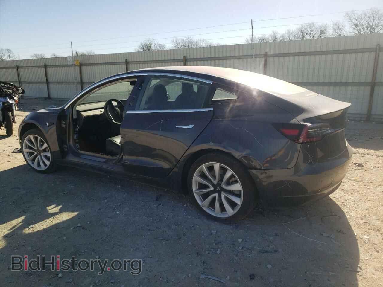 2018 TESLA MODEL 3 - VIN: 5YJ3E1EAXJF013444 - Фото 2