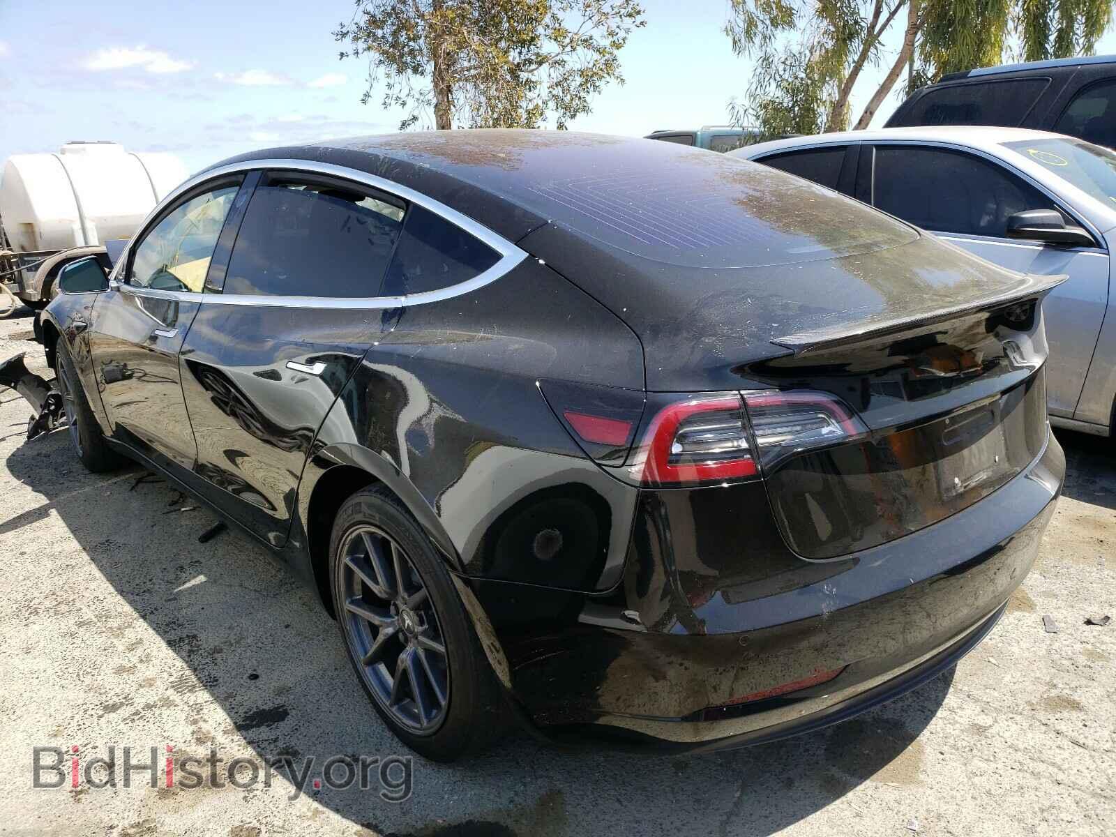 2018 TESLA MODEL 3 - VIN: 5YJ3E1EAXJF016182 - Photo 3