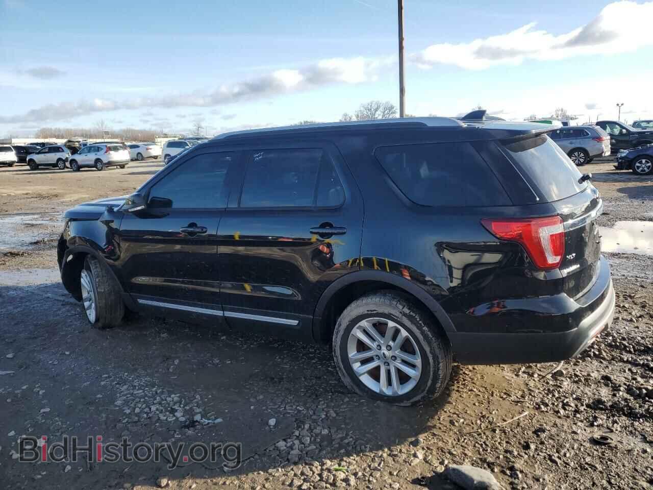 2017 FORD EXPLORER - VIN: 1FM5K7D82HGD93927 - Фото 2