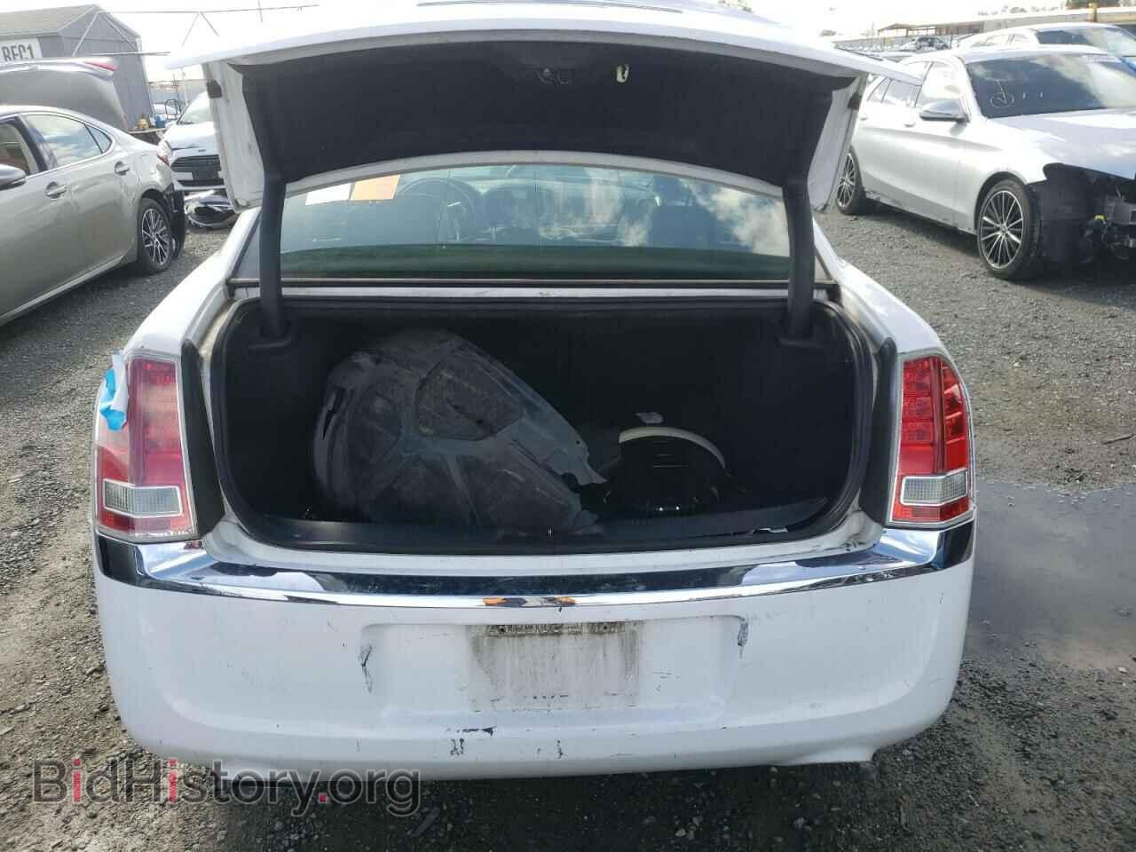 2013 CHRYSLER 300 - VIN: 2C3CCAAG0DH588252 - Фото 6
