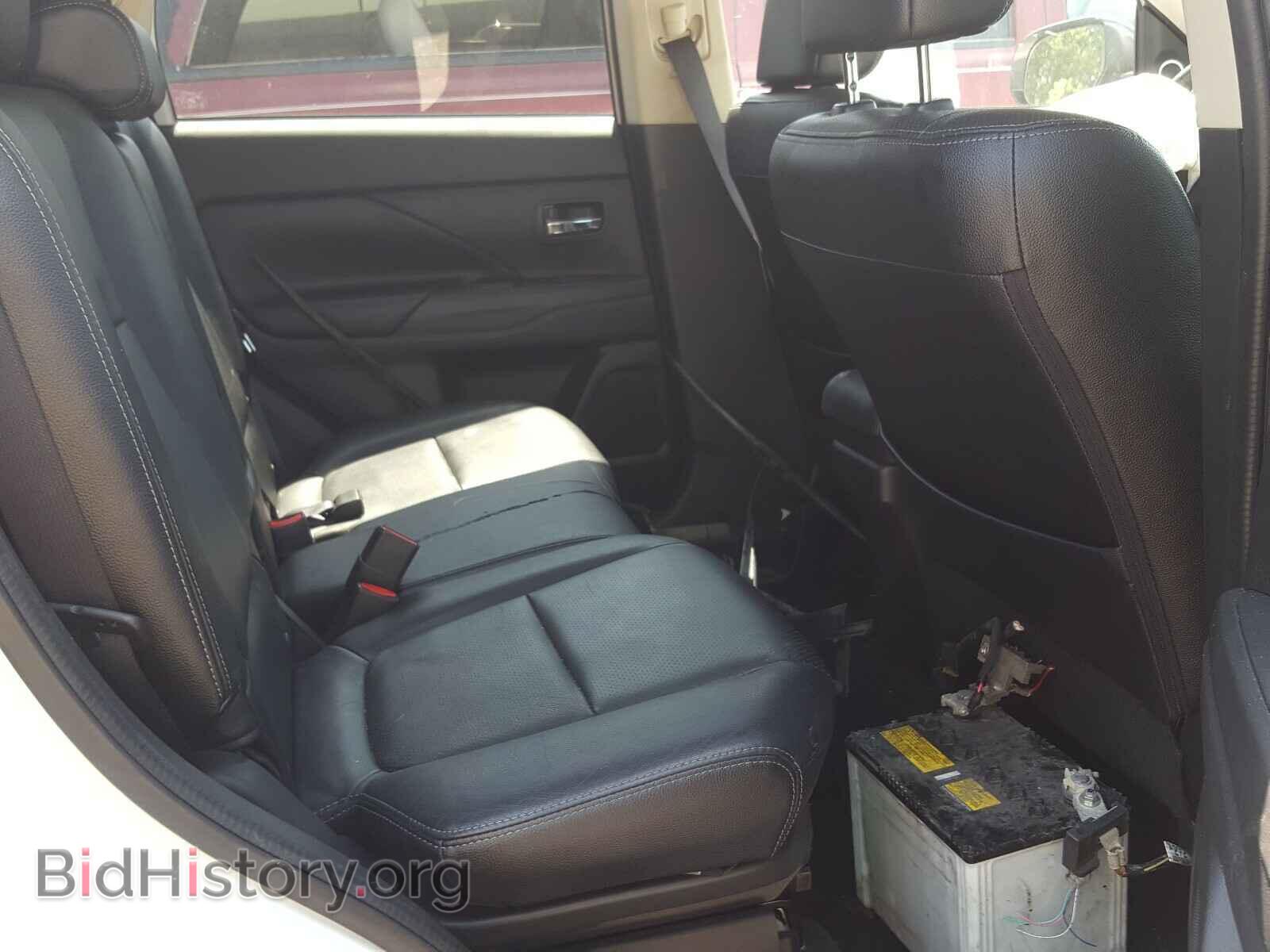 2016 MITSUBISHI OUTLANDER - VIN: JA4AD3A32GZ025002 - Фото 6