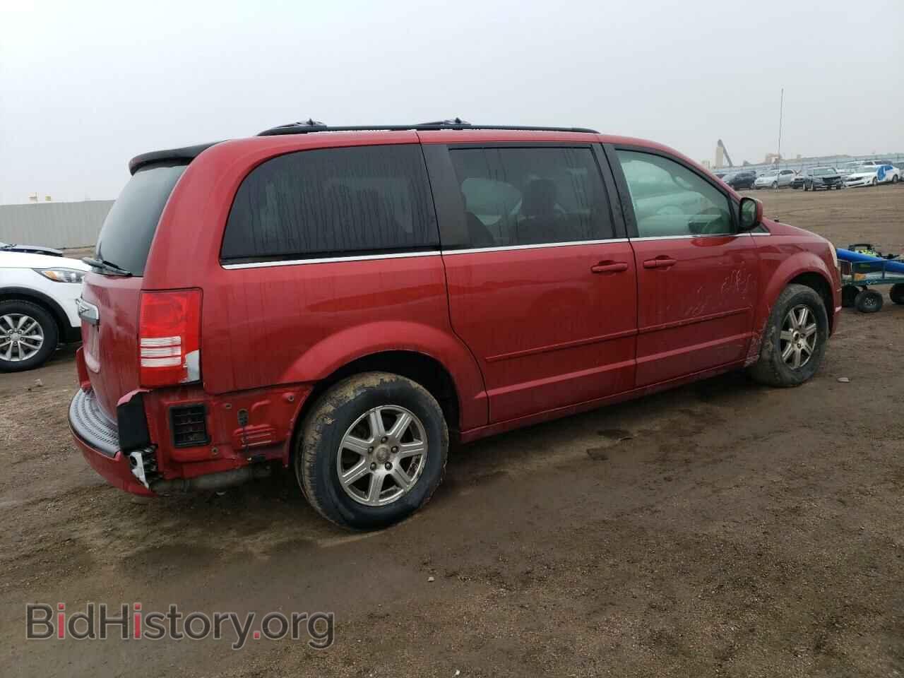 2008 CHRYSLER MINIVAN - VIN: 2A8HR54P78R668322 - Фото 3