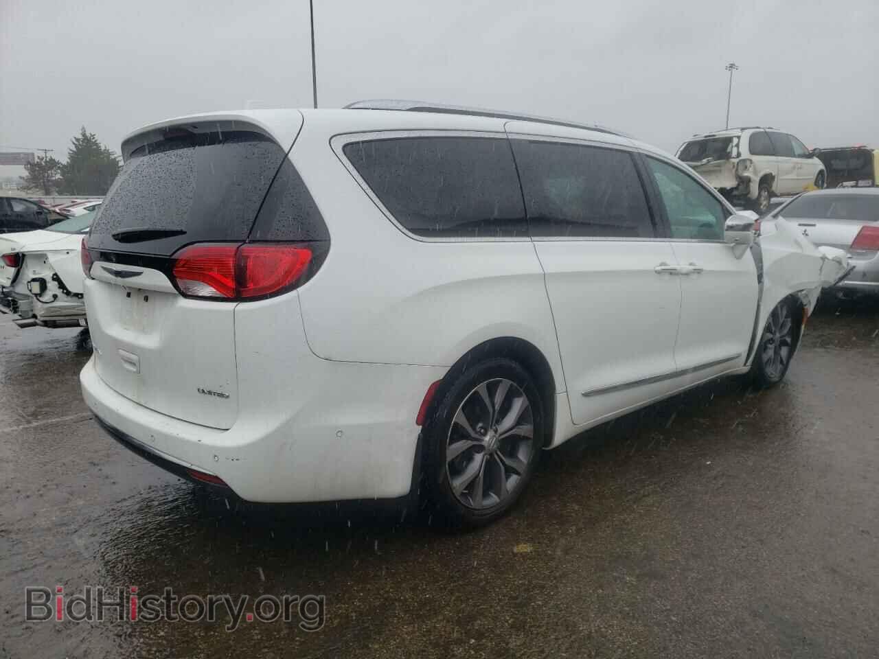2017 CHRYSLER PACIFICA - VIN: 2C4RC1GG5HR530716 - Фото 3