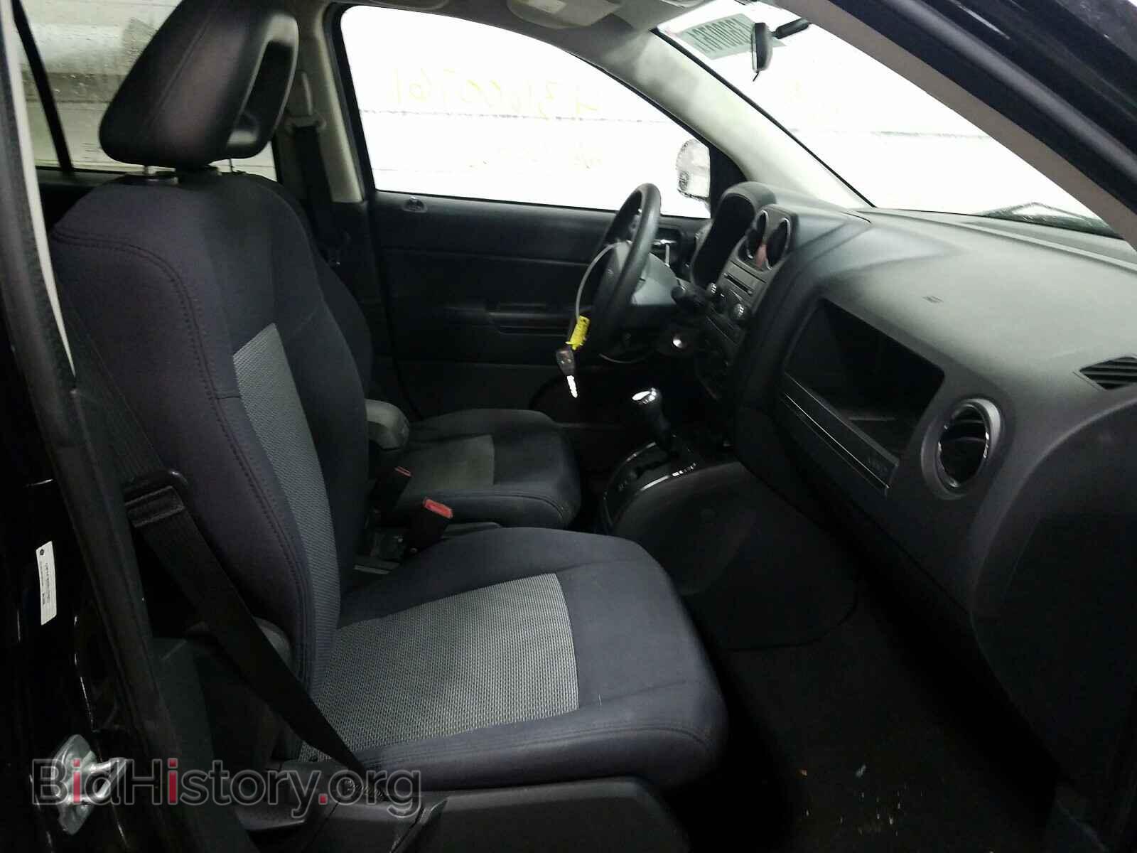 2009 JEEP COMPASS - VIN: 1J4FF47B89D237603 - Фото 5