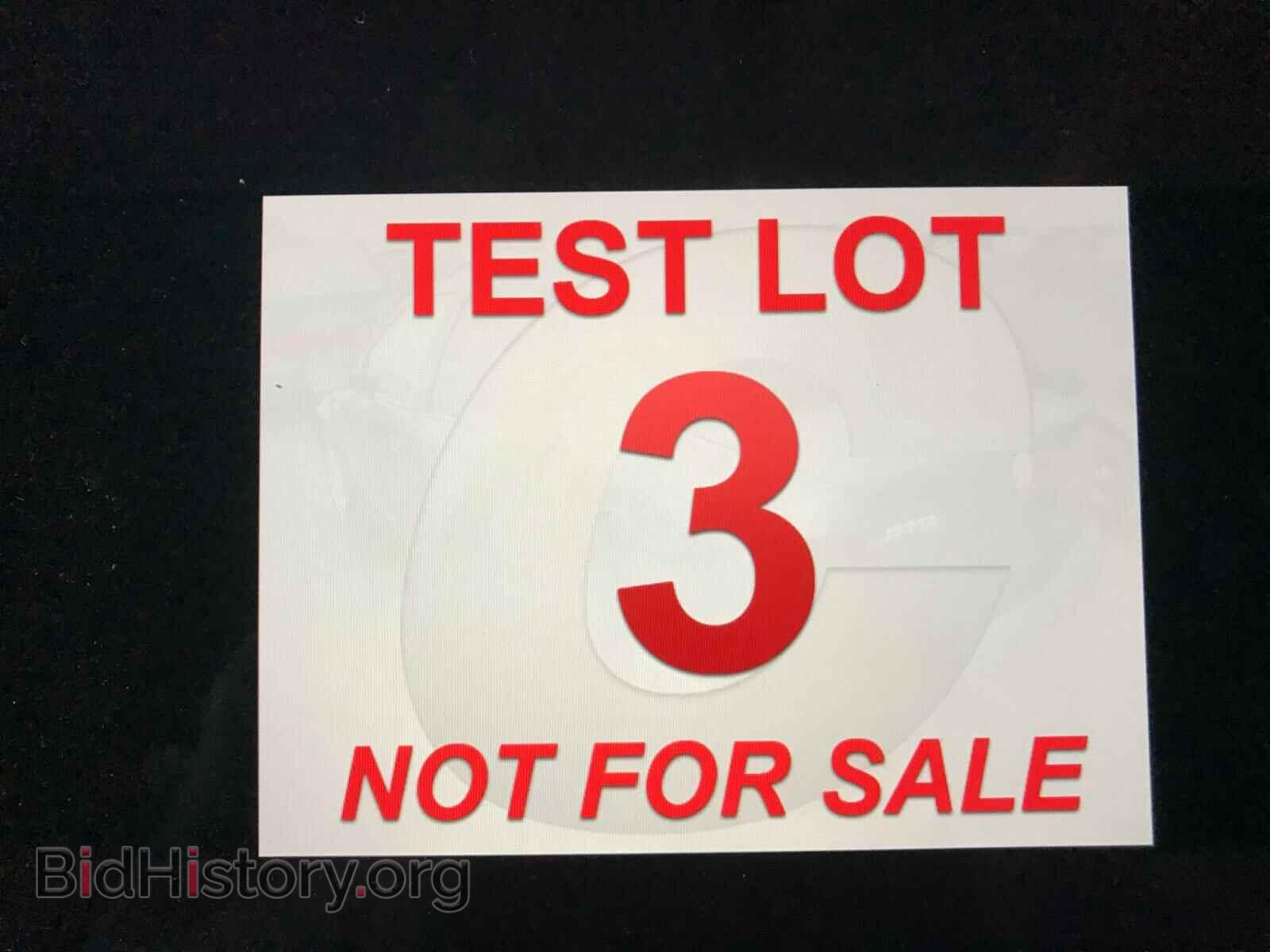 2019 ASTON MARTIN ALL MODELS - VIN: TEST8678665676688 - Фото 3