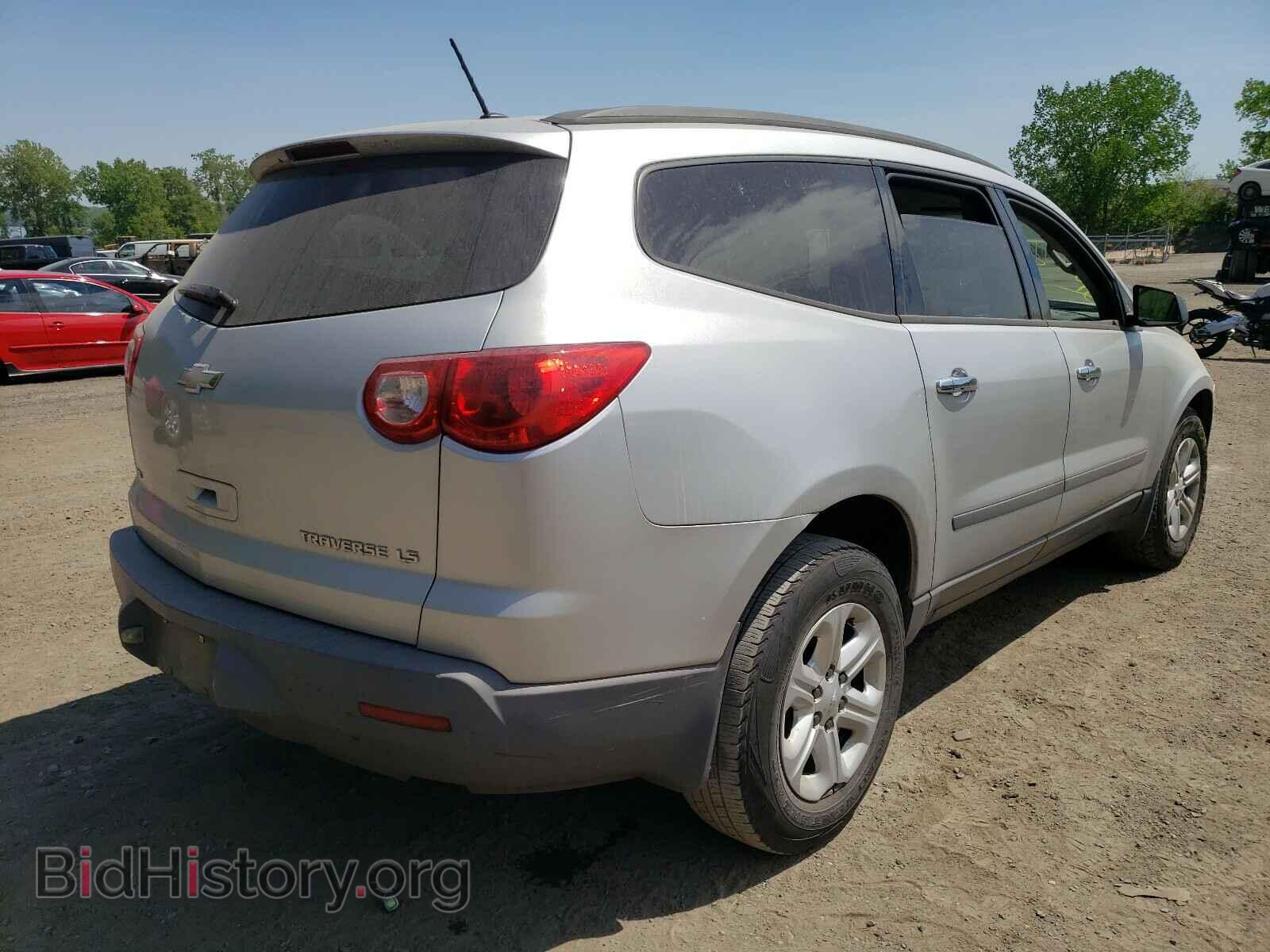 2012 CHEVROLET TRAVERSE - VIN: 1GNKVFED9CJ396265 - Фото 4
