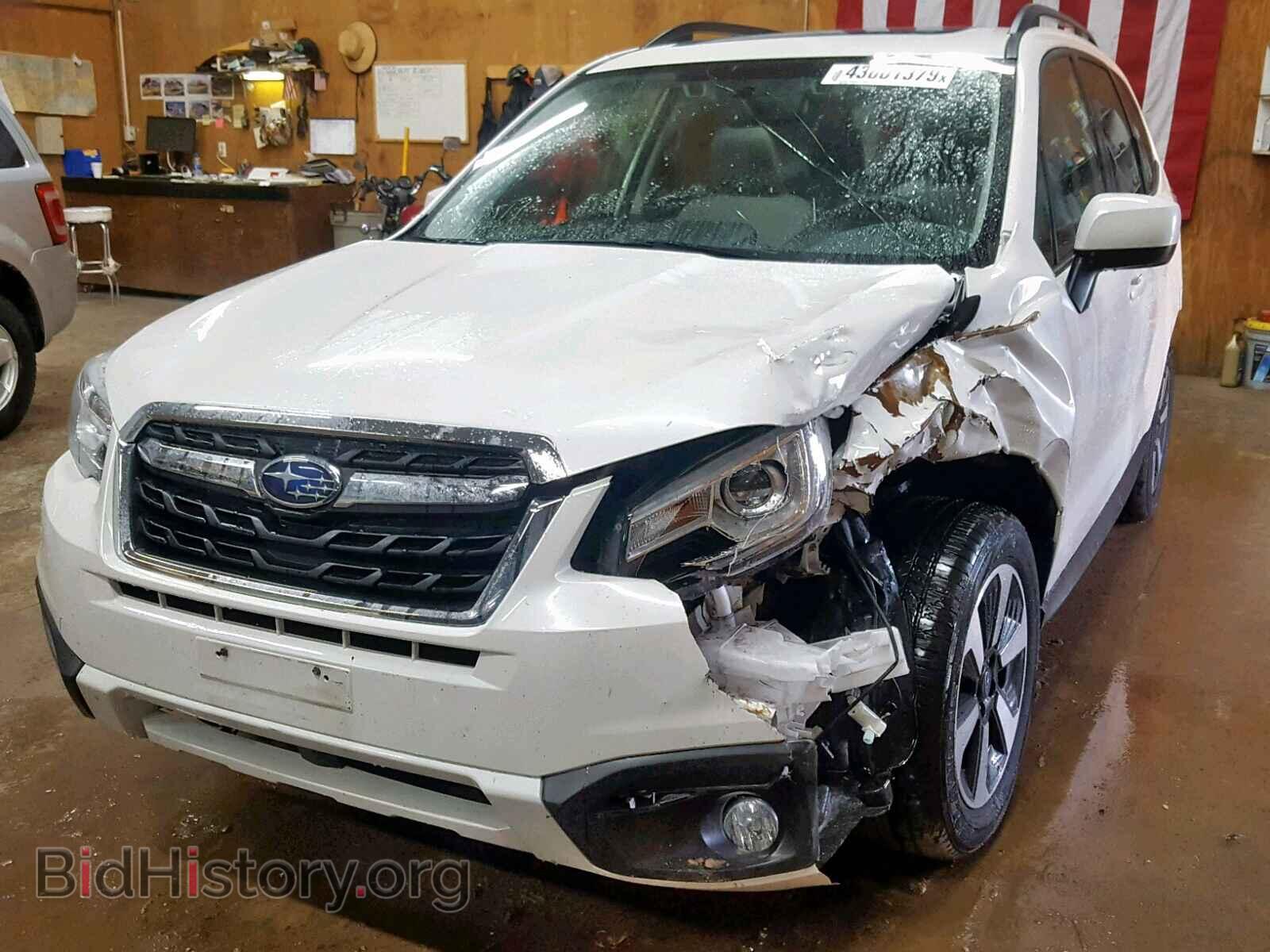 2017 SUBARU FORESTER - VIN: JF2SJARC7HH424590 - Фото 2