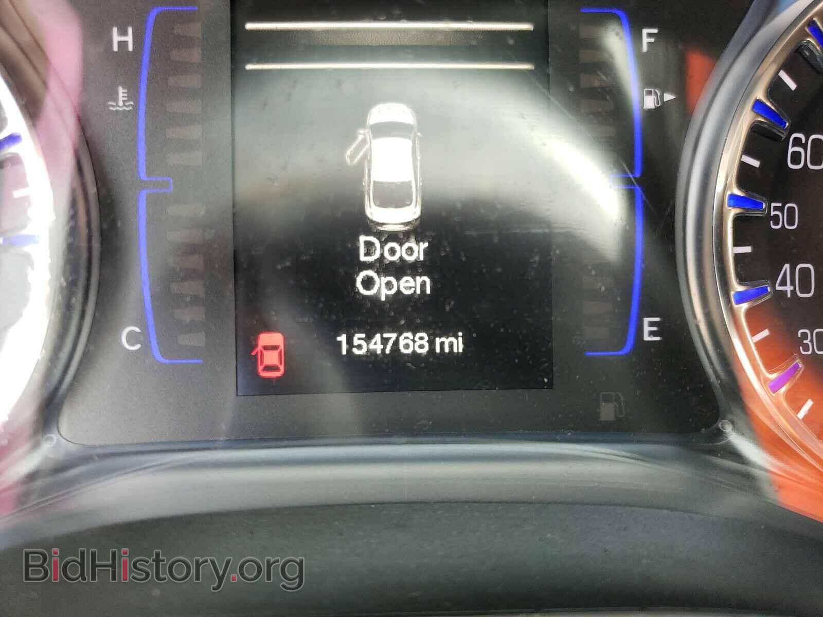 2015 CHRYSLER 200 - VIN: 1C3CCCAB5FN650285 - Фото 8