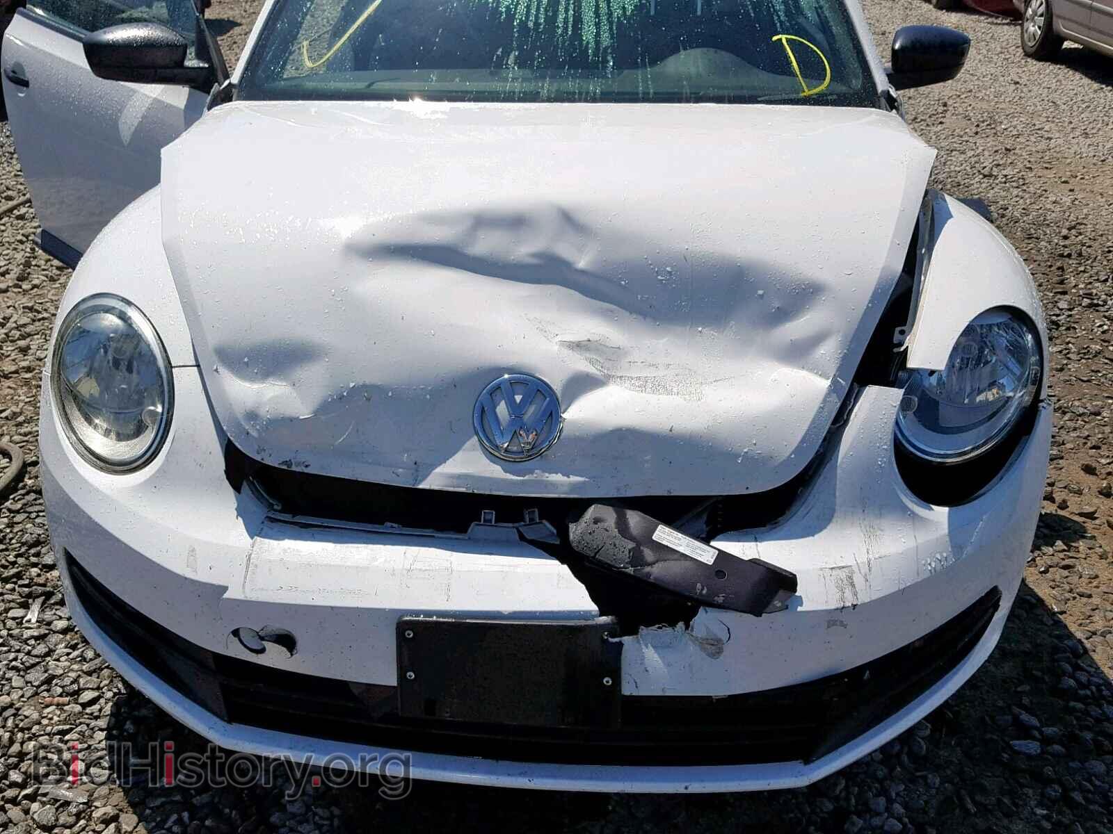 2012 VOLKSWAGEN BEETLE - VIN: 3VWAP7AT2CM648536 - Фото 9