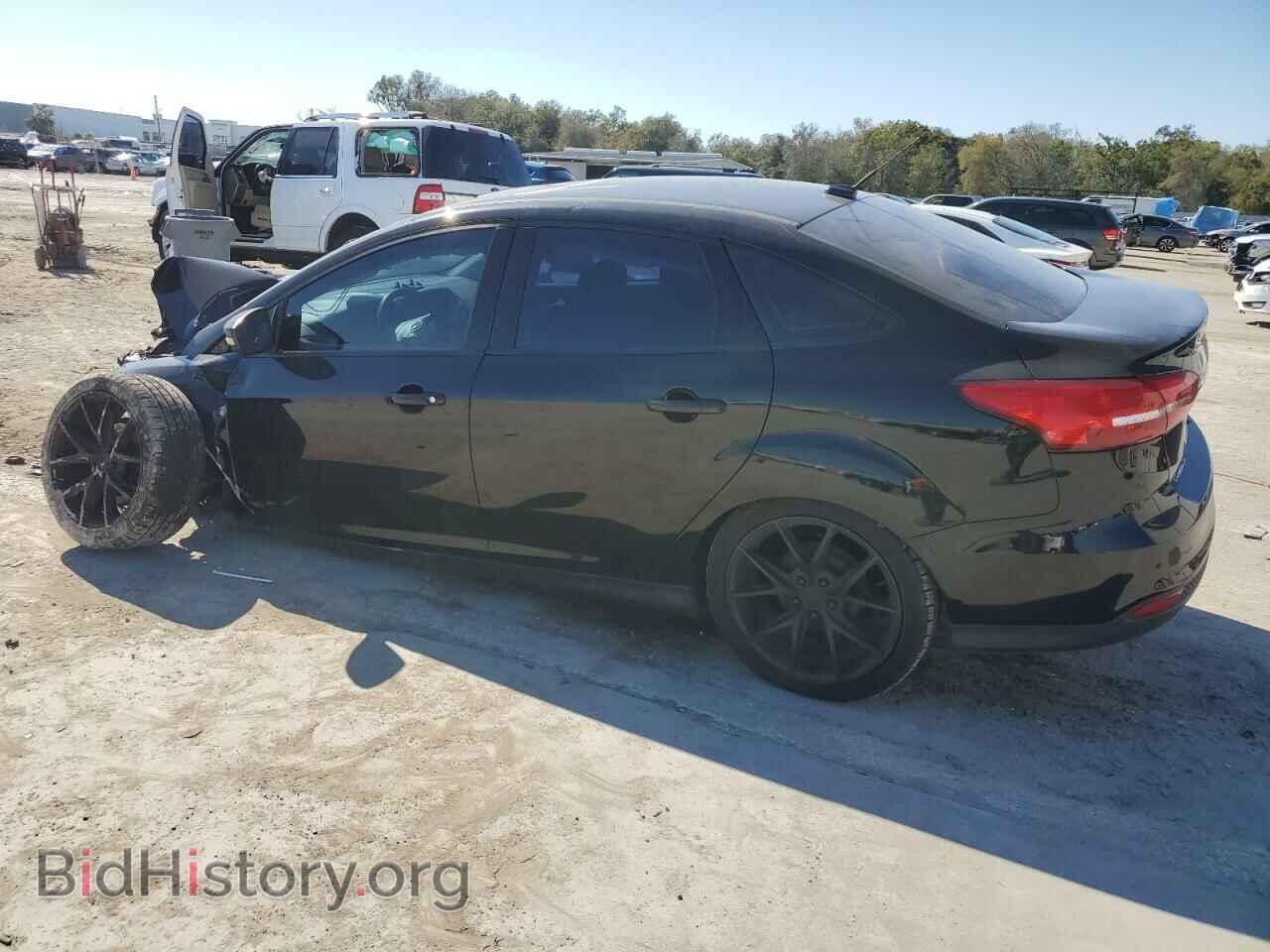 2017 FORD FOCUS - VIN: 1FADP3F24HL331316 - Фото 2