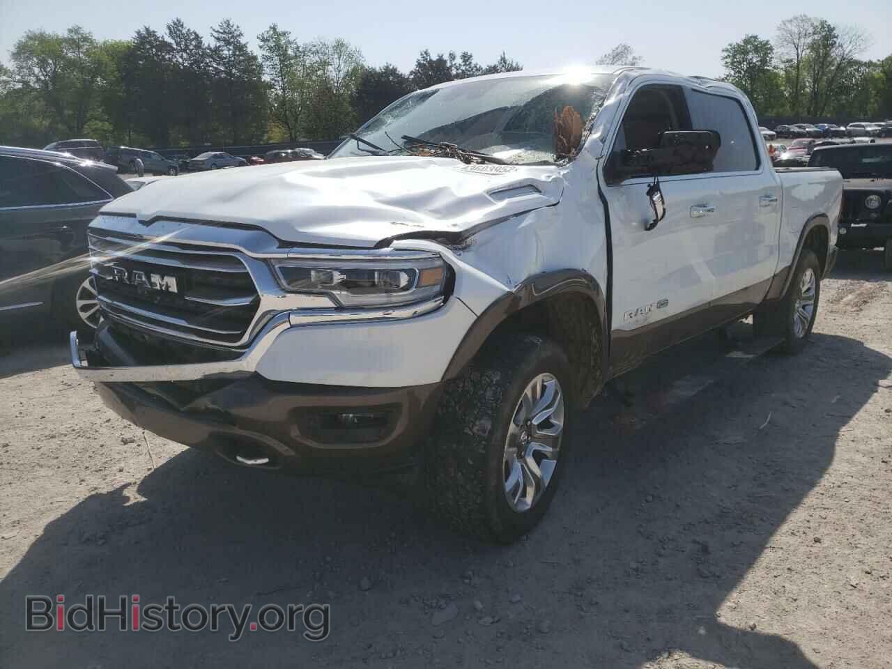2019 RAM 1500 - VIN: 1C6SRFKT1KN887663 - Фото 2