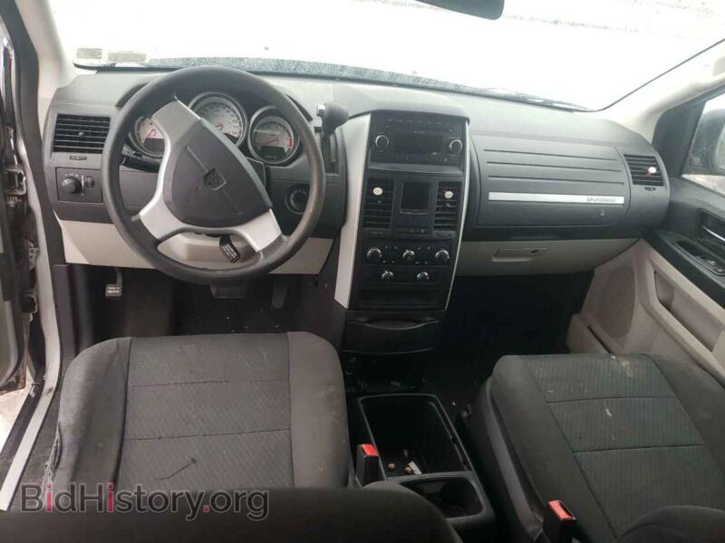 2010 Dodge CARAVAN (VIN 2D4RN4DE5AR255002) — фото 8 из 13