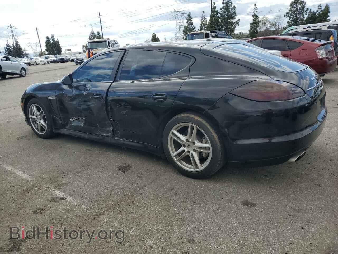2011 PORSCHE PANAMERA - VIN: WP0AA2A75BL020609 - Фото 2