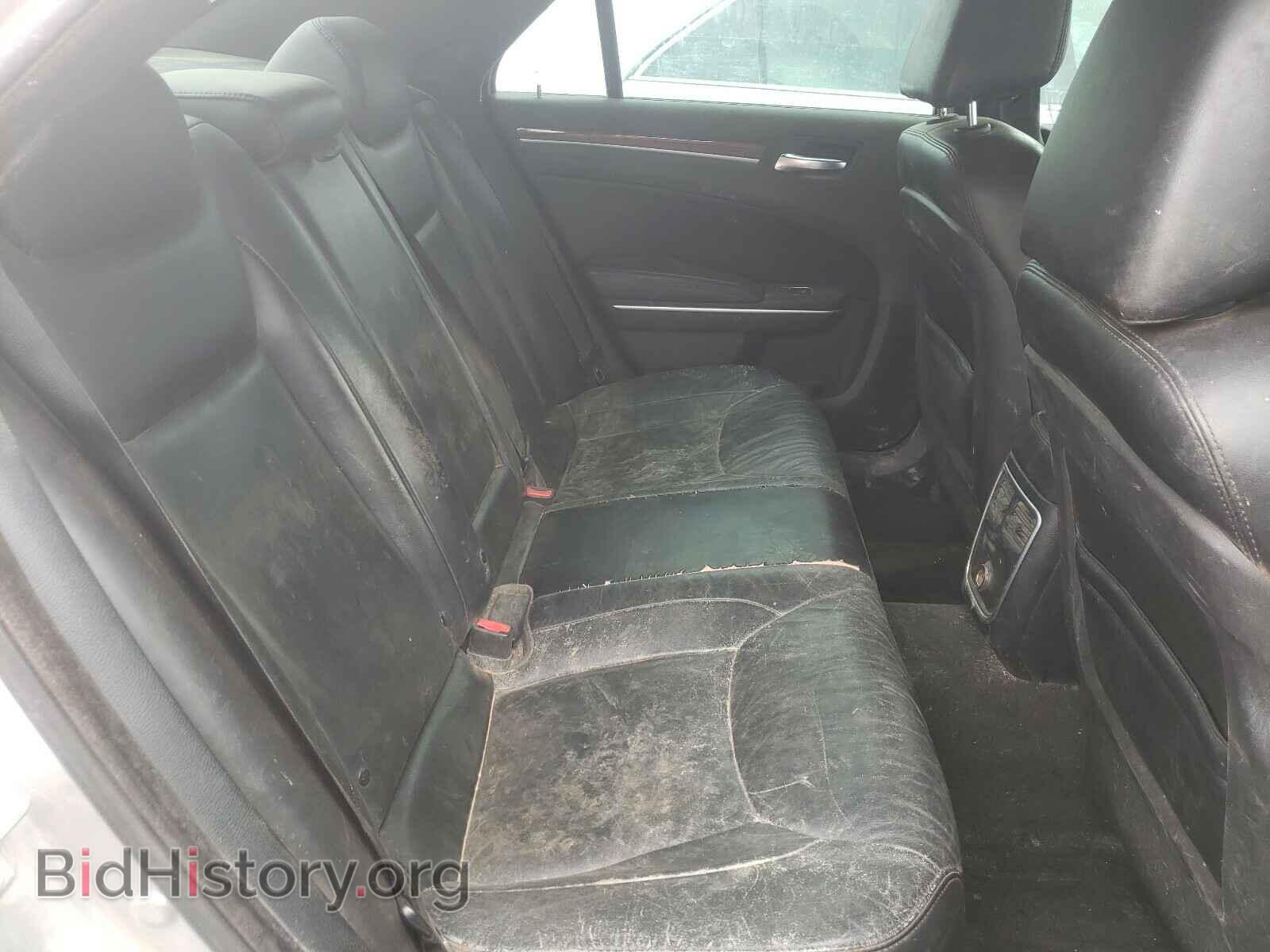 2012 CHRYSLER 300 - VIN: 2C3CCACG9CH265913 - Фото 6