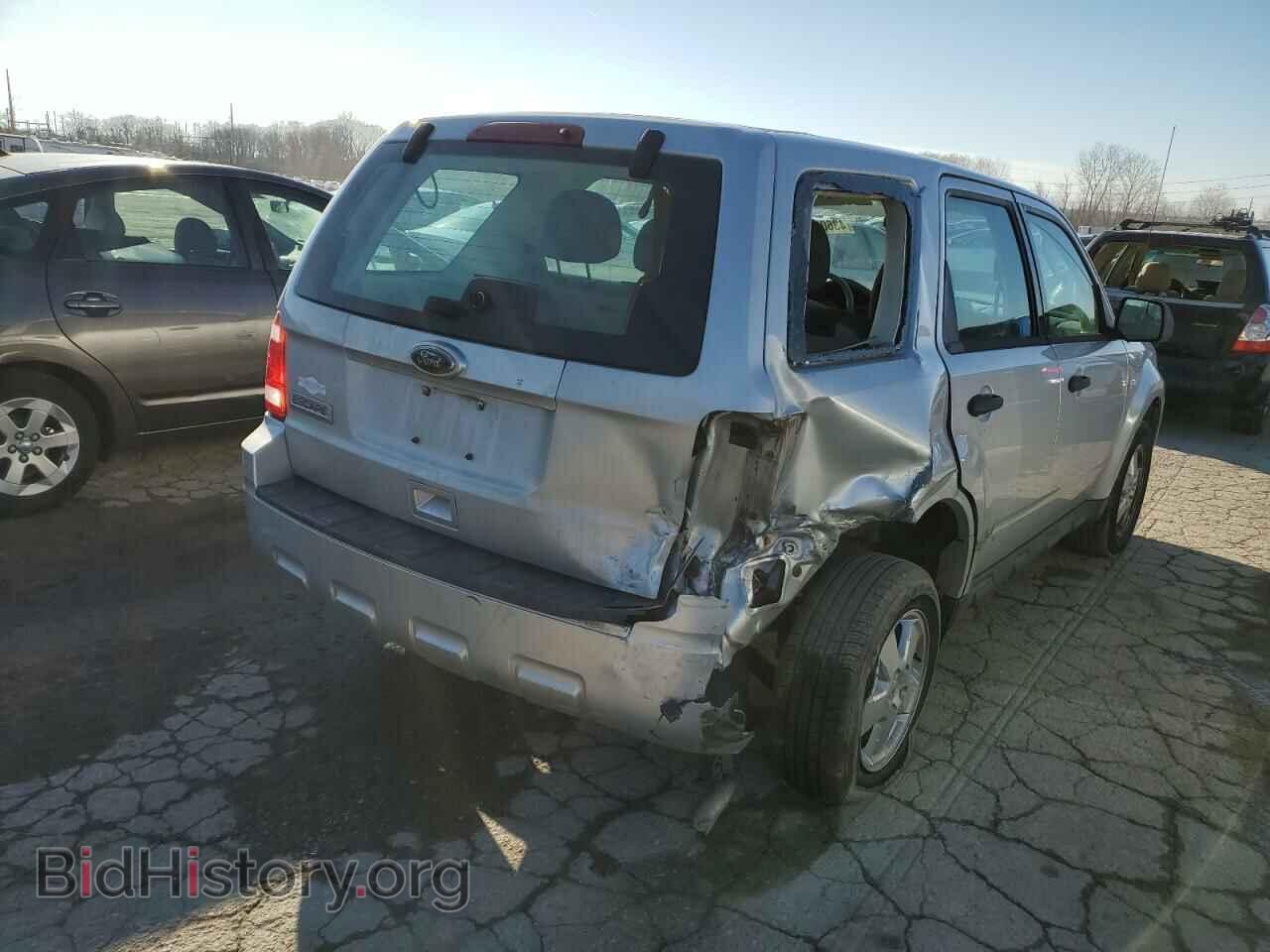 2012 FORD ESCAPE - VIN: 1FMCU0C72CKA10270 - Фото 3