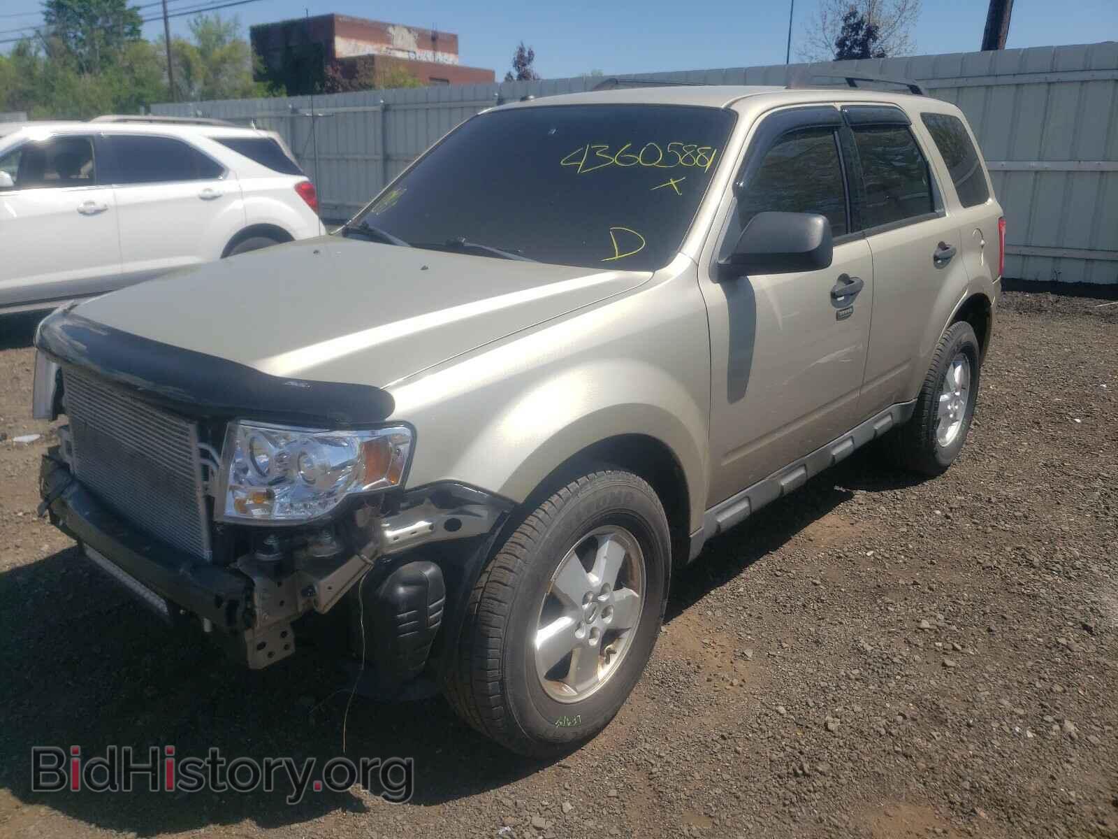 2012 FORD ESCAPE - VIN: 1FMCU0D75CKB25718 - Фото 2