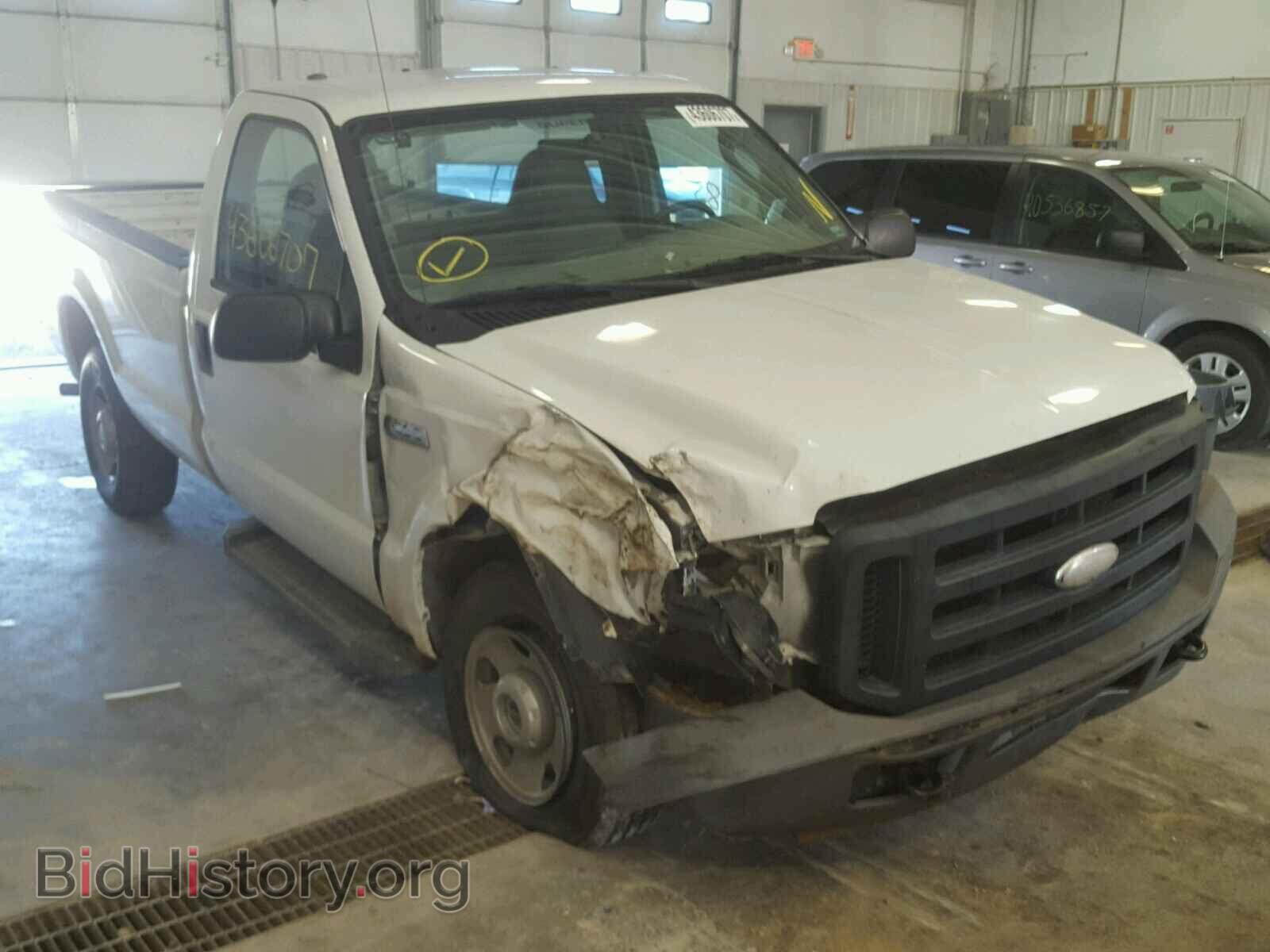 Photo 1FTNF21586EA02858 - FORD F250 2006
