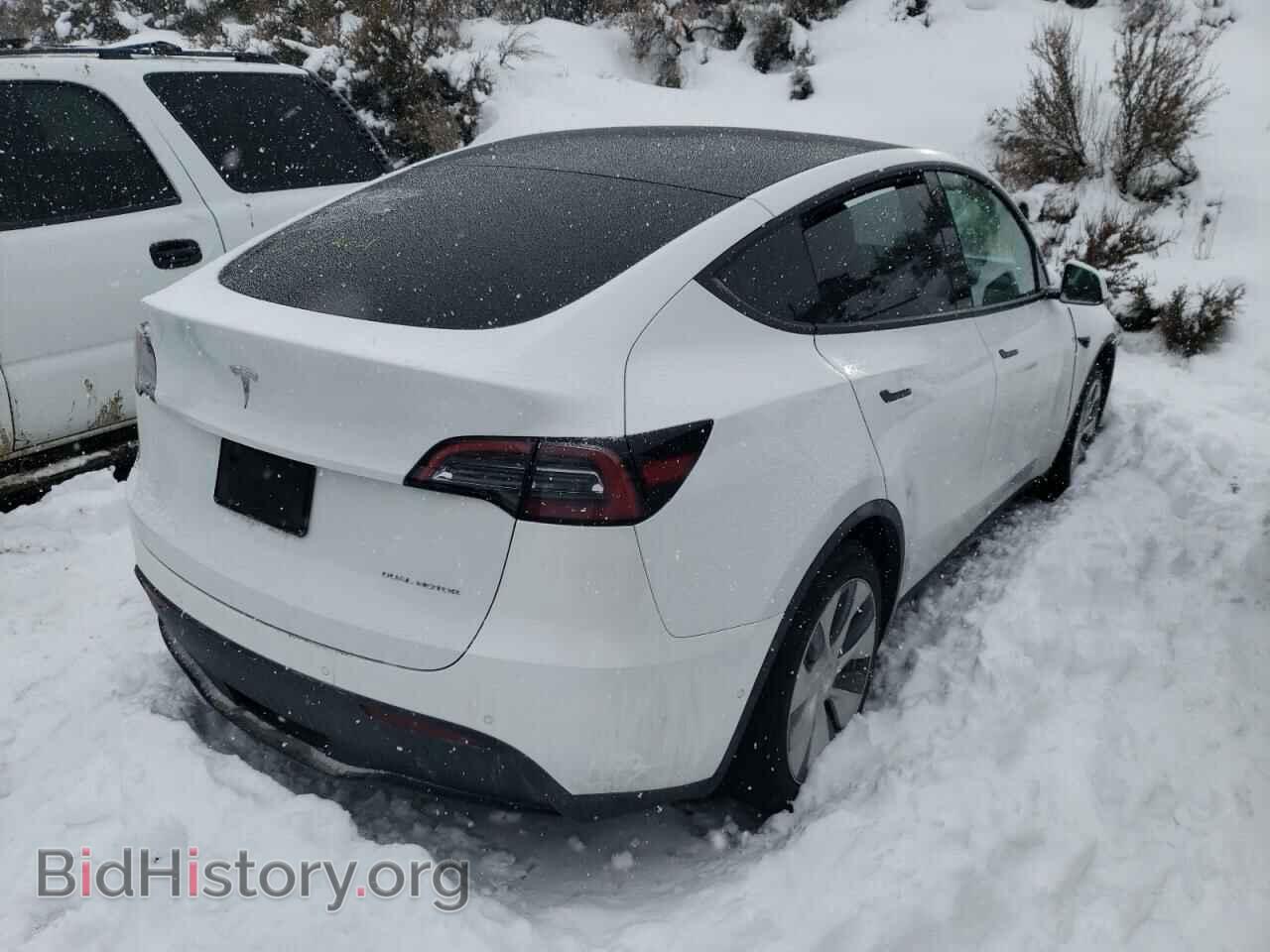 2022 TESLA MODEL Y - VIN: 7SAYGDEE1NF369326 - Фото 3