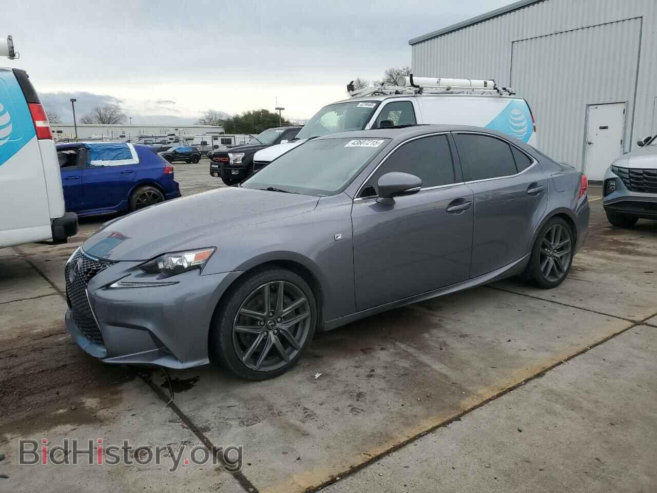 Photo JTHBA1D21G5016064 - LEXUS IS 2016