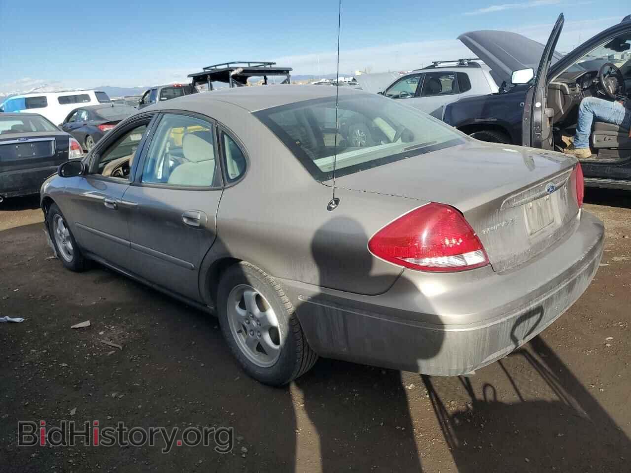 2005 FORD TAURUS - VIN: 1FAFP53285A113069 - Фото 2
