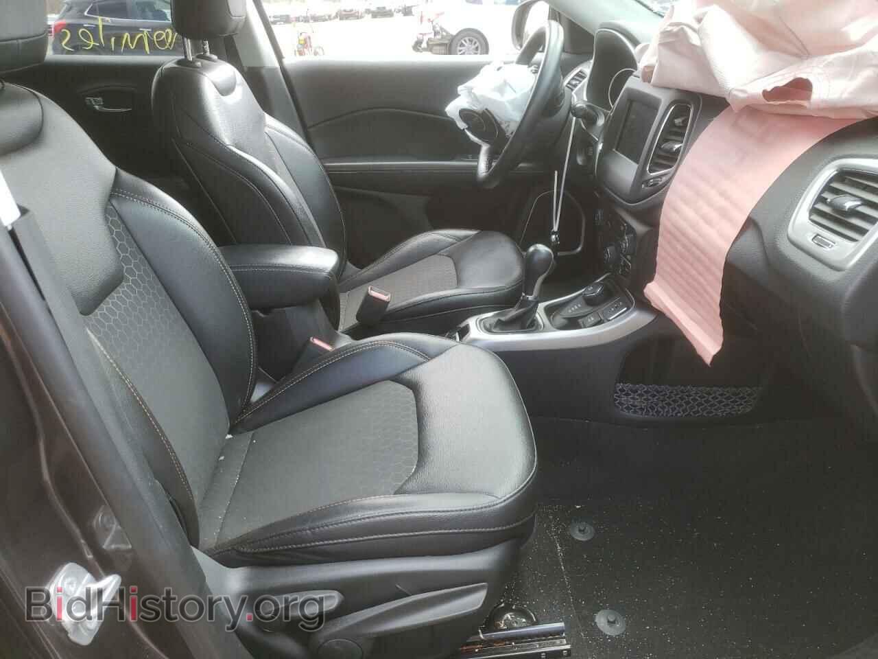 2019 JEEP COMPASS - VIN: 3C4NJDBB6KT629762 - Фото 5