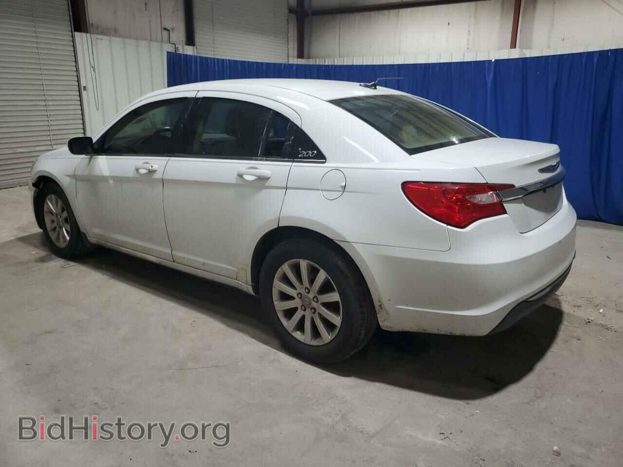 2013 CHRYSLER 200 - VIN: 1C3CCBBB5DN672292 - Фото 2