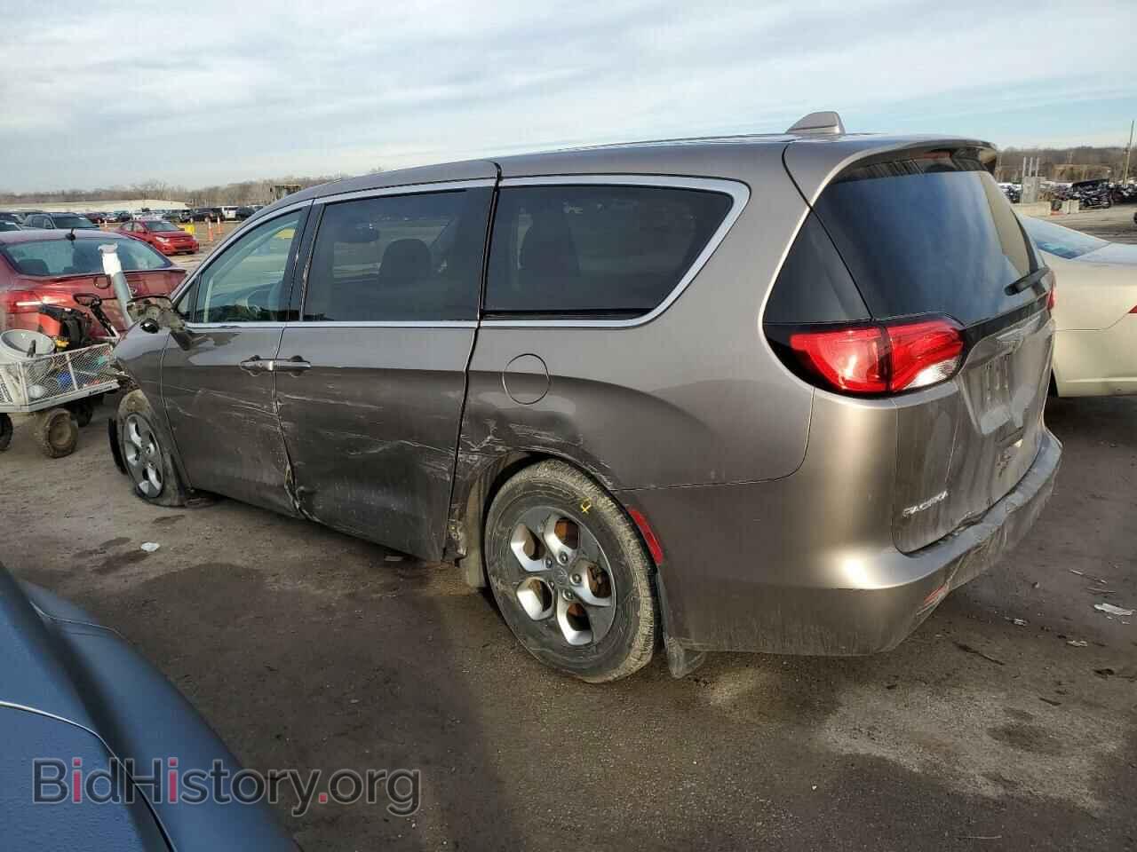 2017 CHRYSLER PACIFICA - VIN: 2C4RC1CG5HR816717 - Фото 2