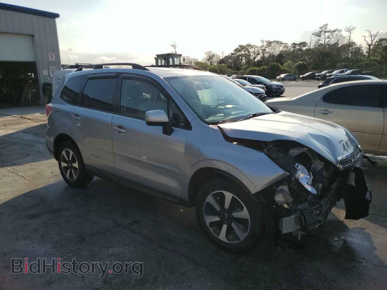 2017 SUBARU FORESTER - VIN: JF2SJAEC1HH405829 - Фото 4