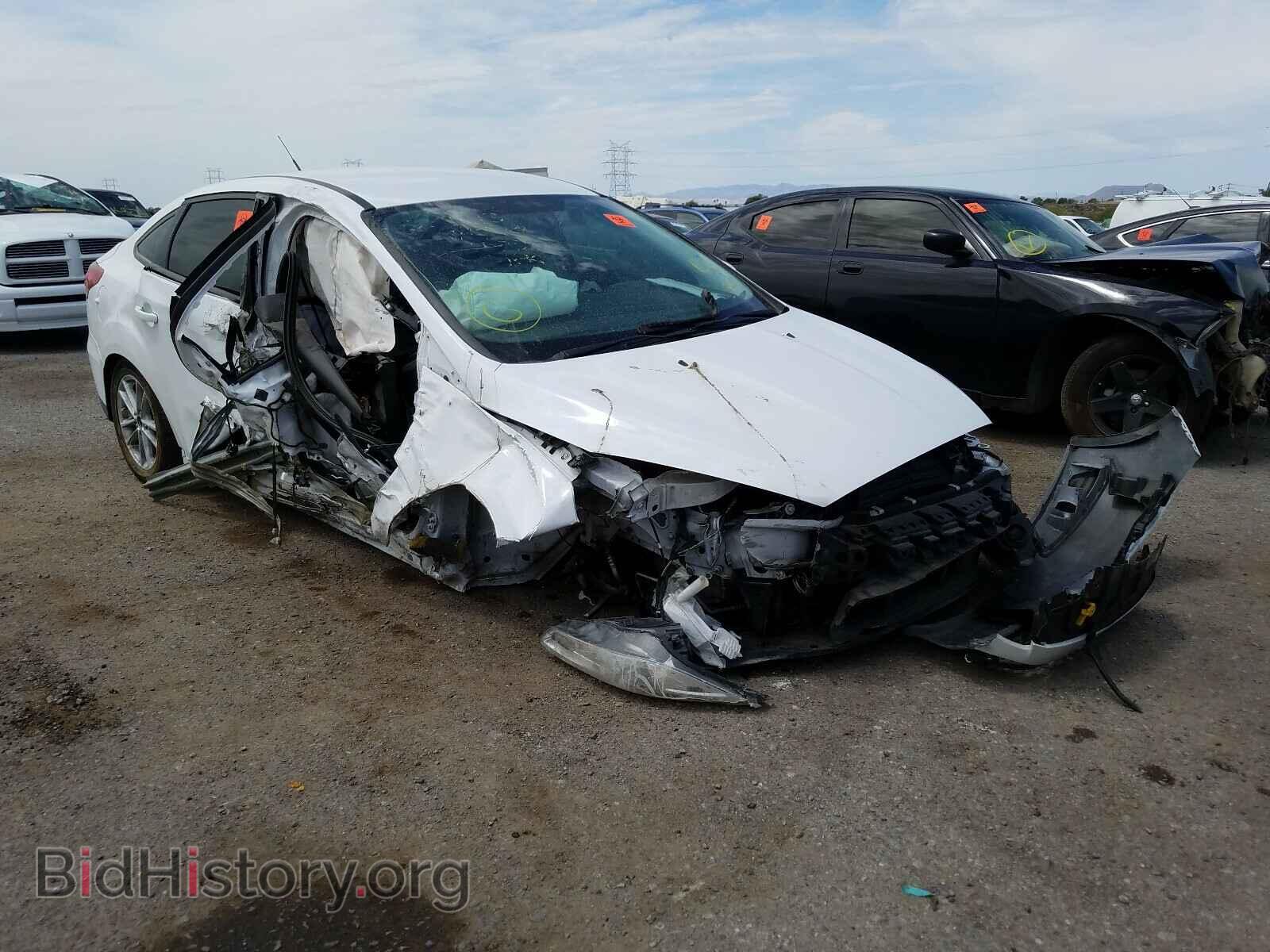Фотография 1FADP3F26HL286136 - FORD FOCUS 2017
