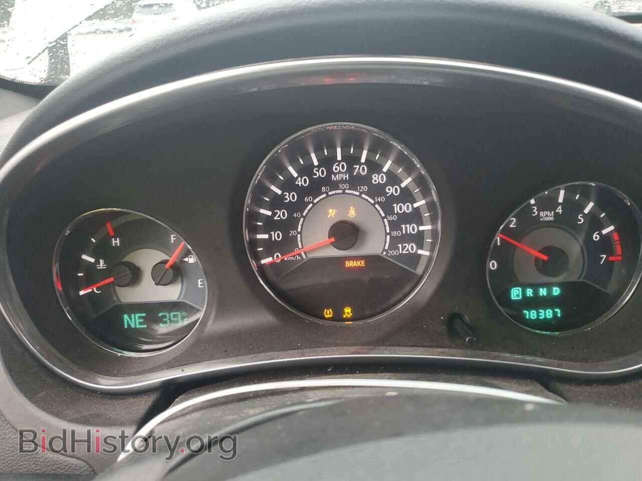 2012 CHRYSLER 200 - VIN: 1C3CCBBB1CN189820 - Фото 9