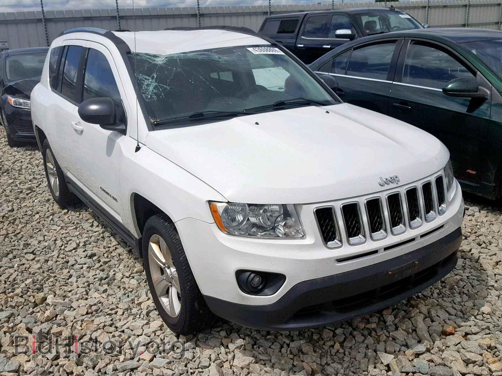 Фотография 1J4NF1FBXBD215636 - JEEP COMPASS SP 2011