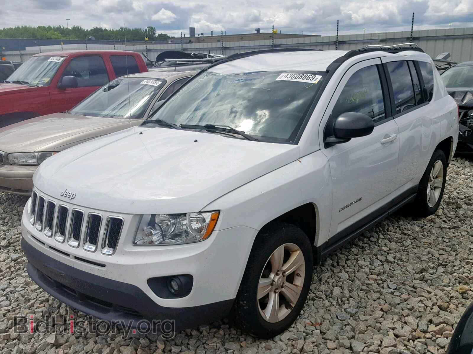 2011 JEEP COMPASS SP - VIN: 1J4NF1FBXBD215636 - Photo 2