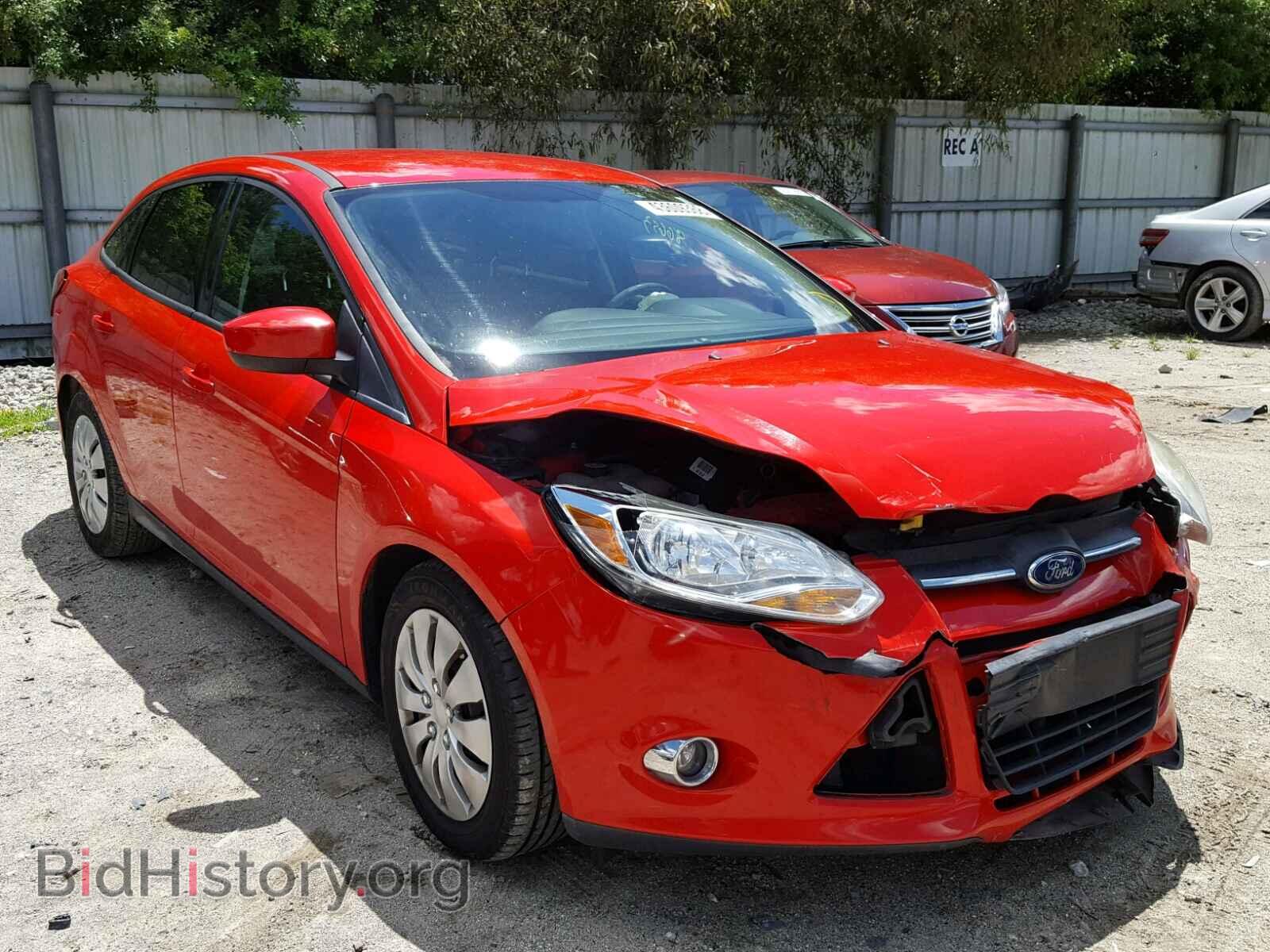 Фотография 1FAHP3F24CL334324 - FORD FOCUS 2012