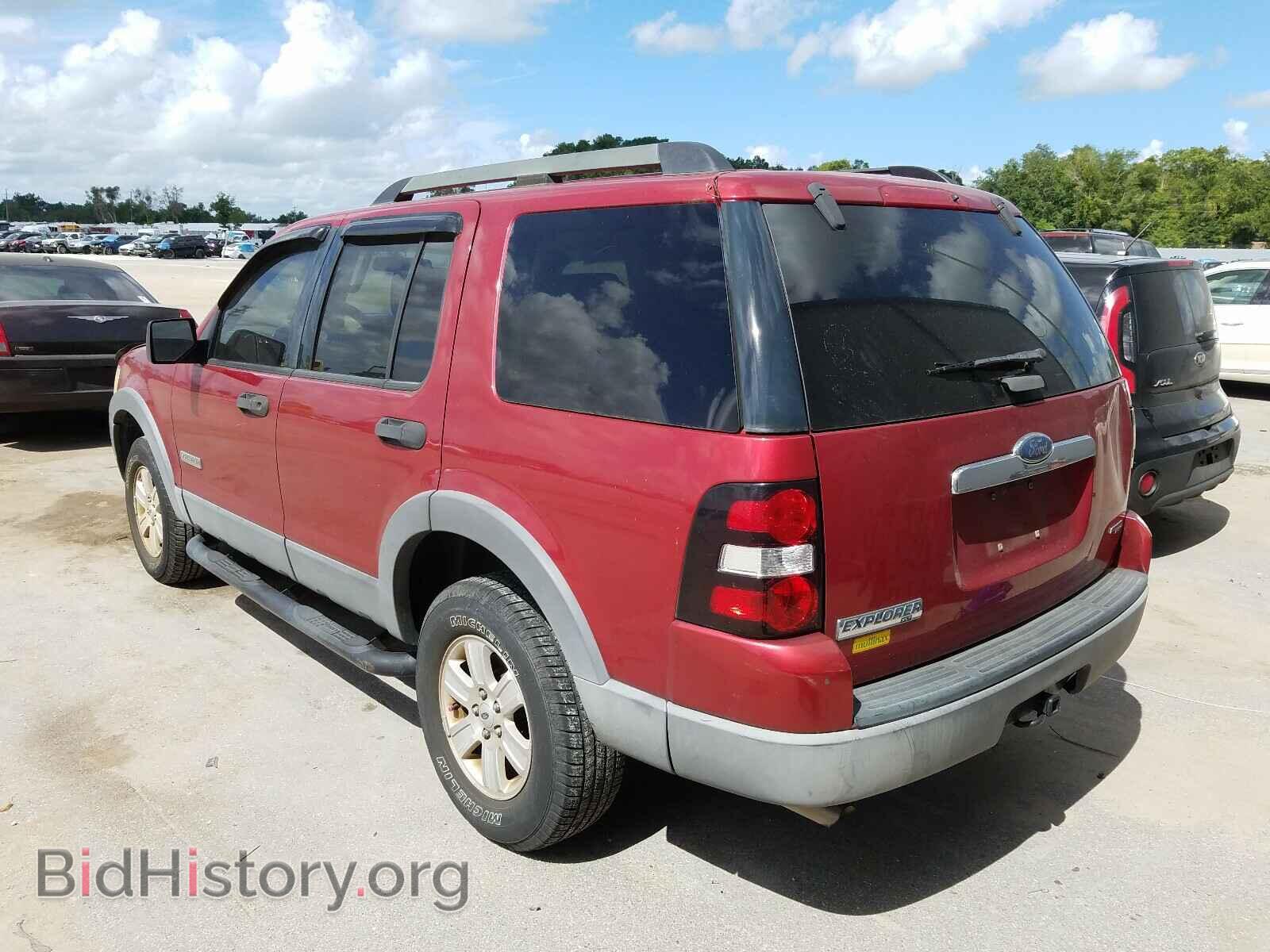 2006 FORD EXPLORER - VIN: 1FMEU63E06UB52121 - Фото 3