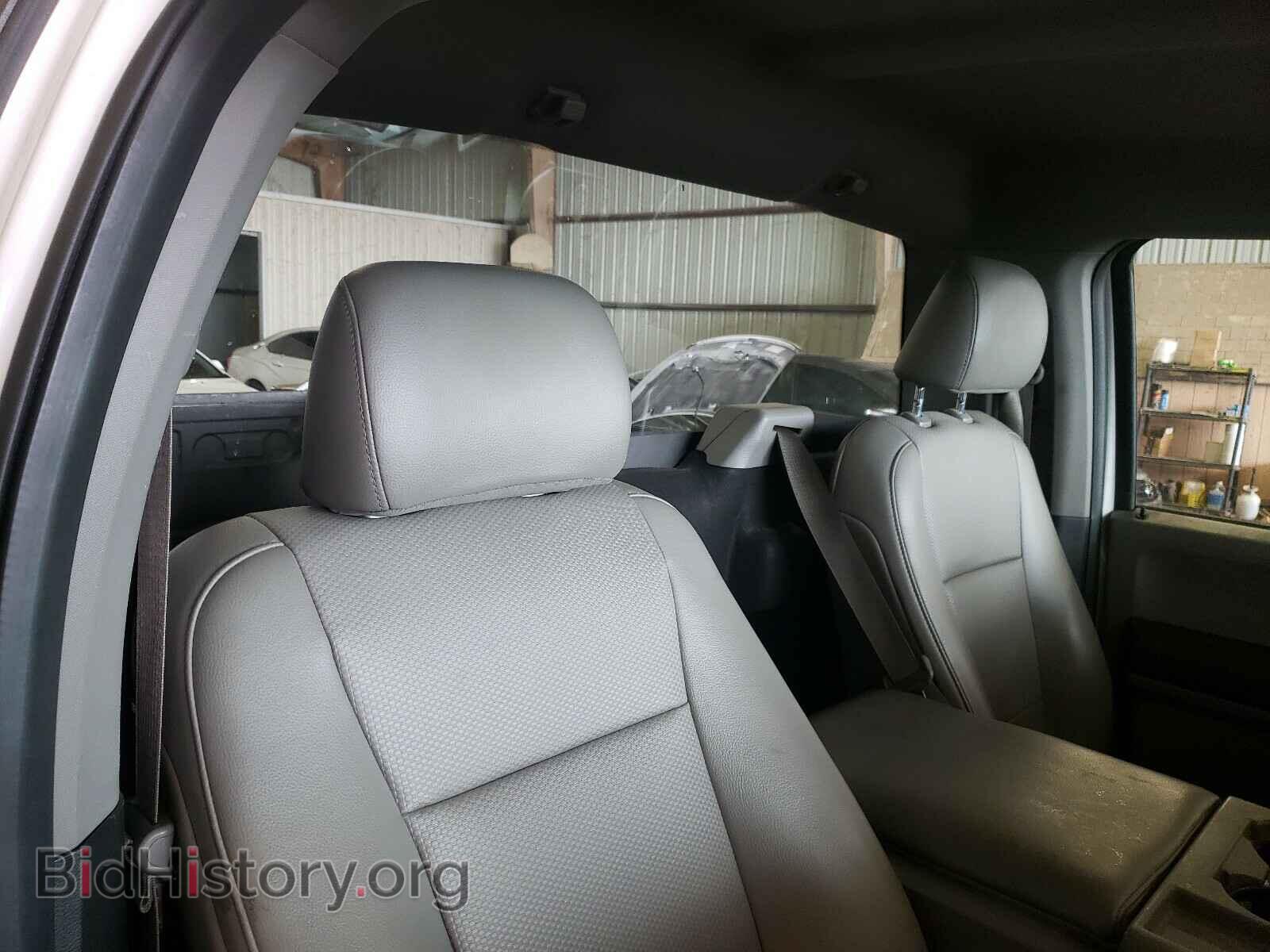 2017 FORD F150 - VIN: 1FTMF1C85HFA99334 - Фото 6