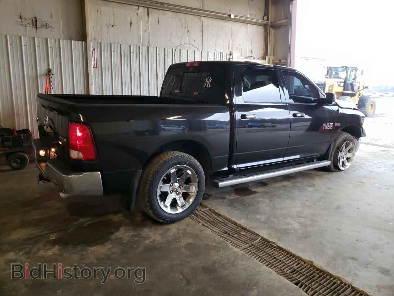 2015 RAM 1500 - VIN: 3C6RR7LT8FG641016 - Фото 3