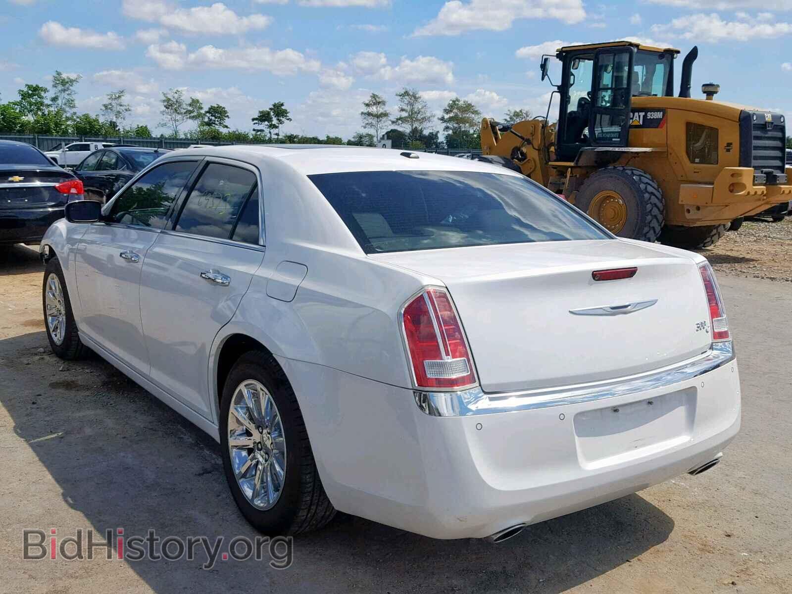 2011 CHRYSLER 300 - VIN: 2C3CA6CT6BH528891 - Фото 3